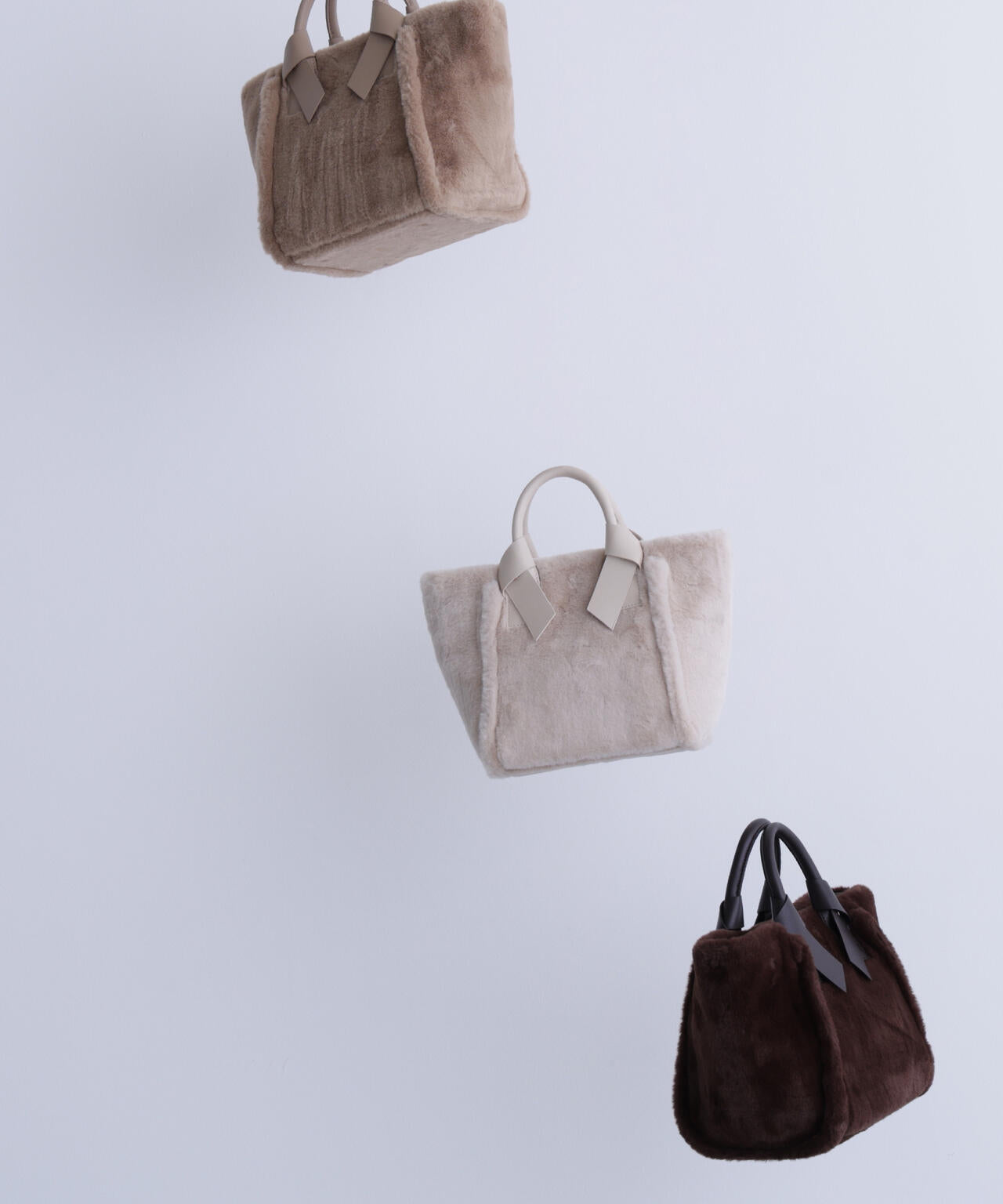 ヘアリーリボントートバッグ