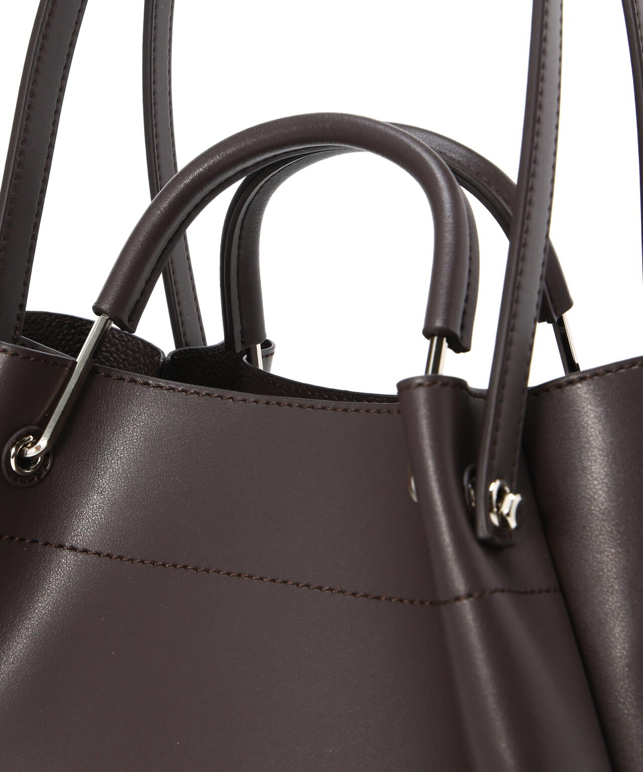 メタルハンドルタックショルダーバッグ