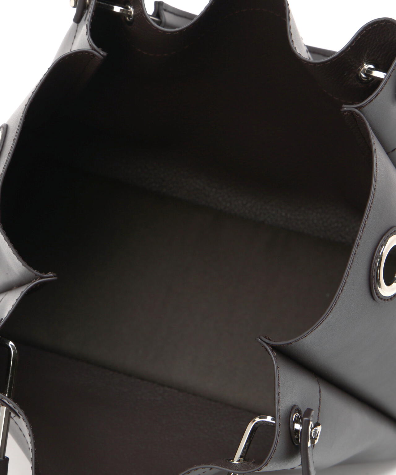 メタルハンドルタックショルダーバッグ