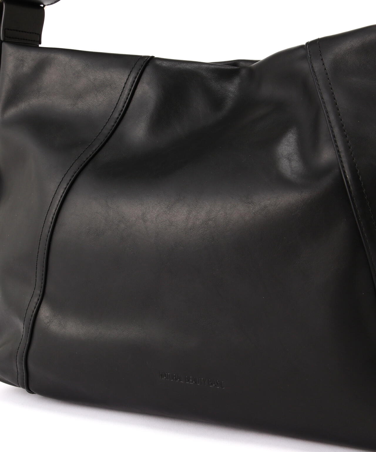 アジャスタブルエイジドショルダーバッグ