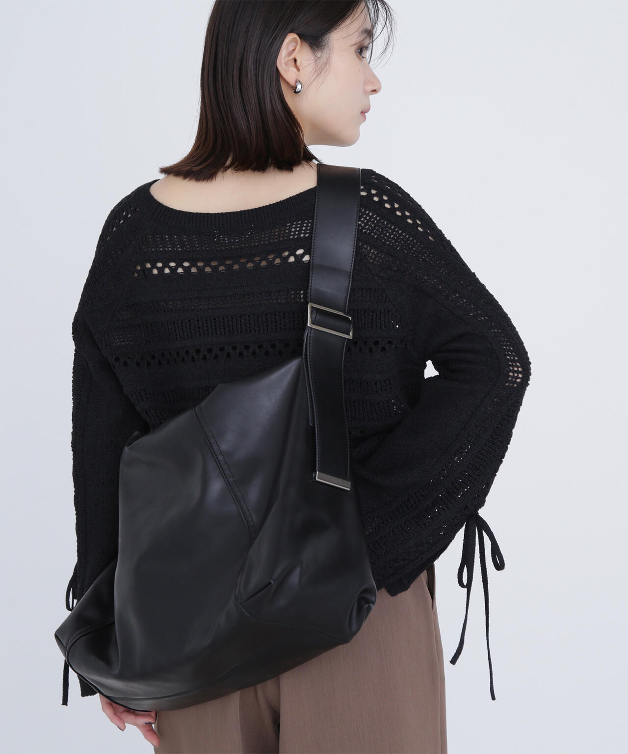 アジャスタブルエイジドショルダーバッグ