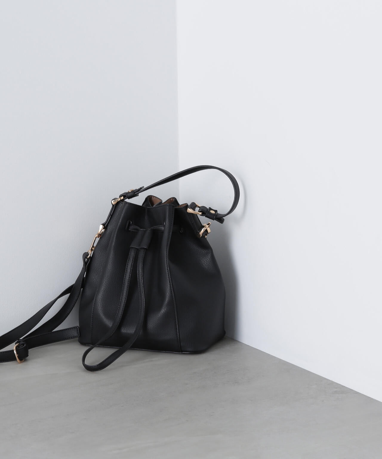 ロータスバスケットバッグ