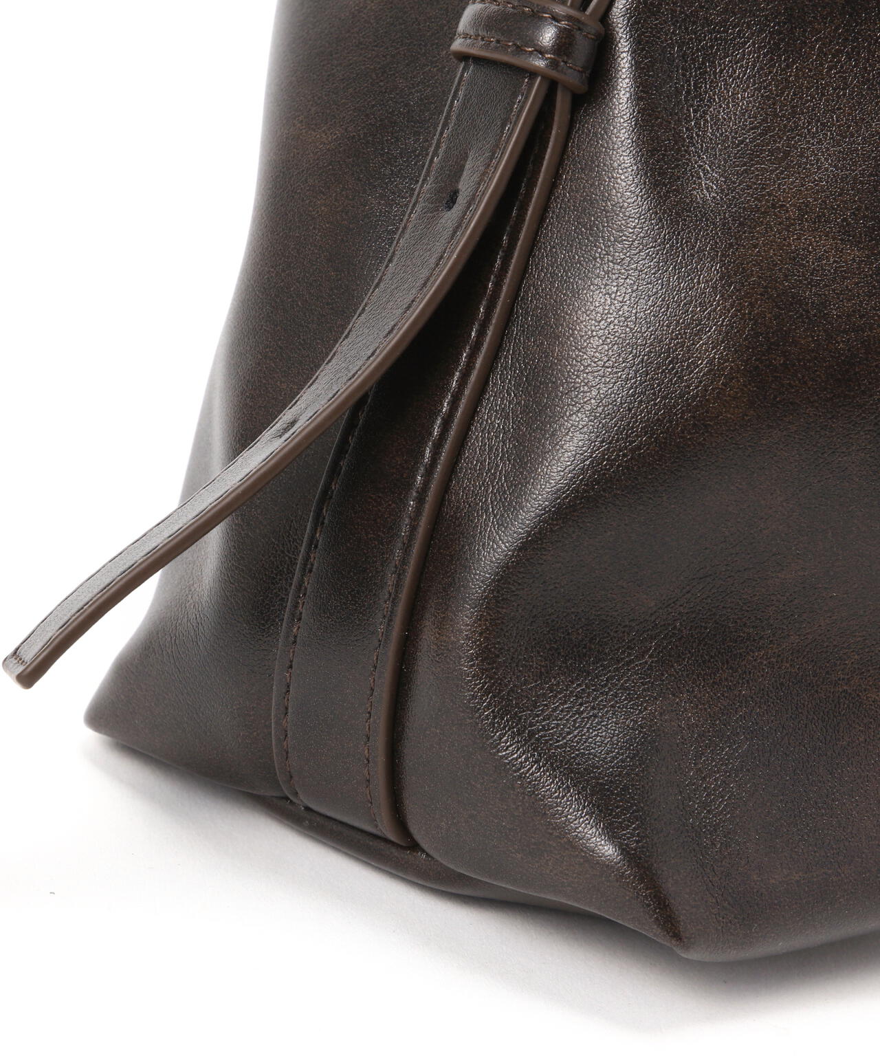 サイドベルトギャザーショルダーバッグ