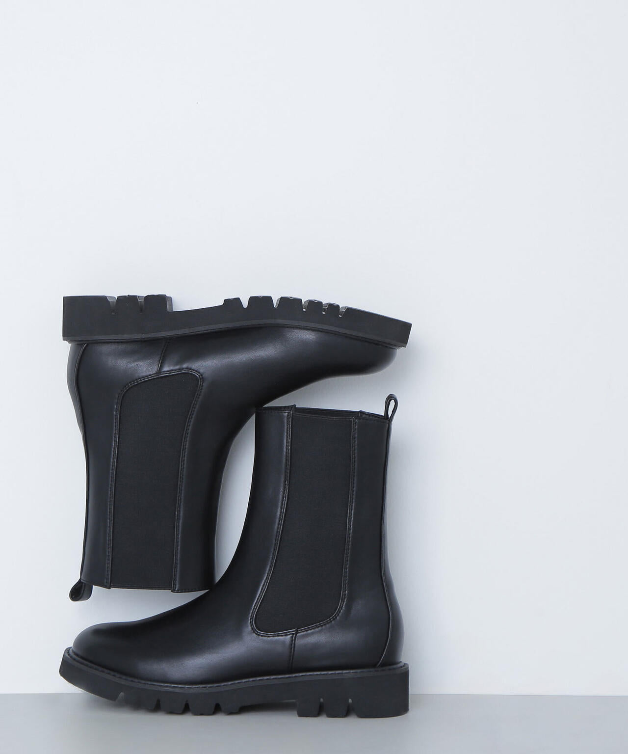 【Oggi掲載】サイドゴアチェルシーブーツ