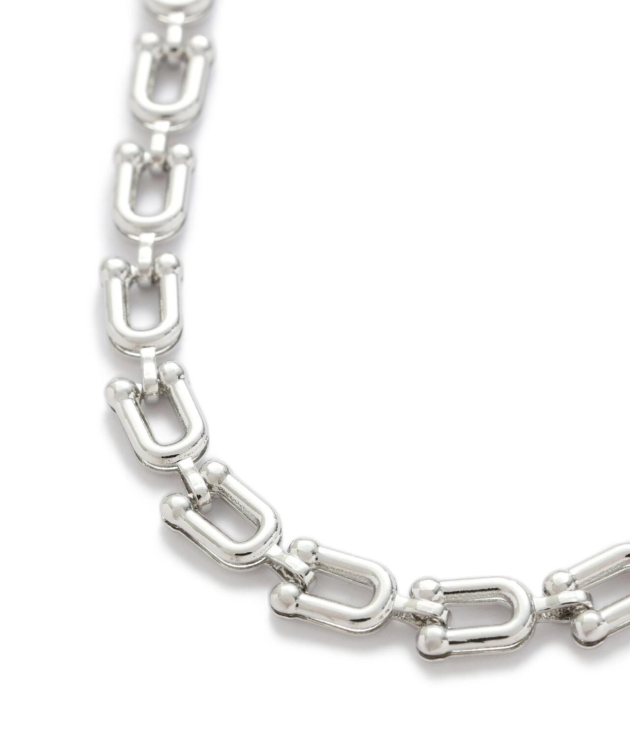 デザインチェーンネックレス