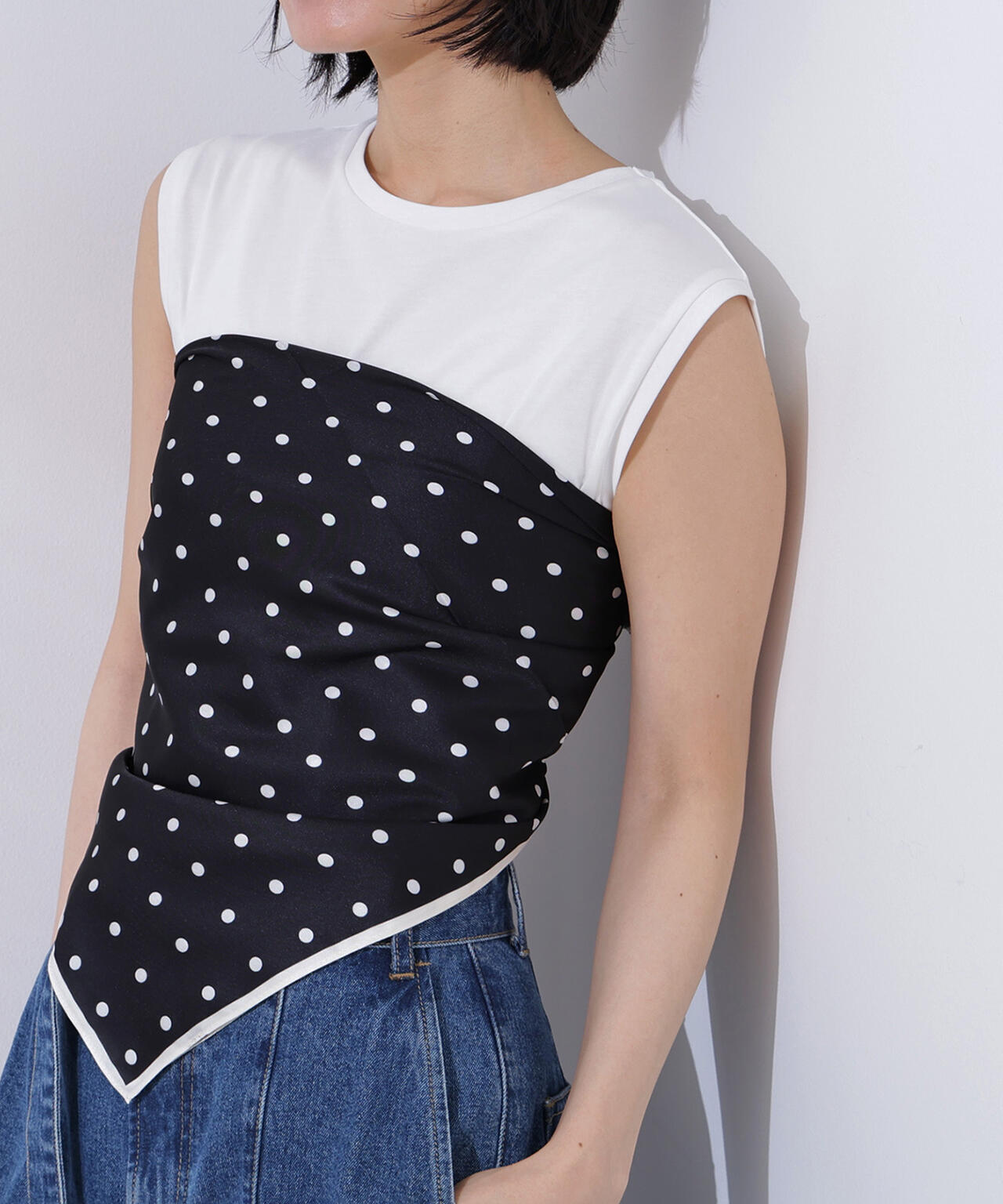 ポルカドットスカーフ