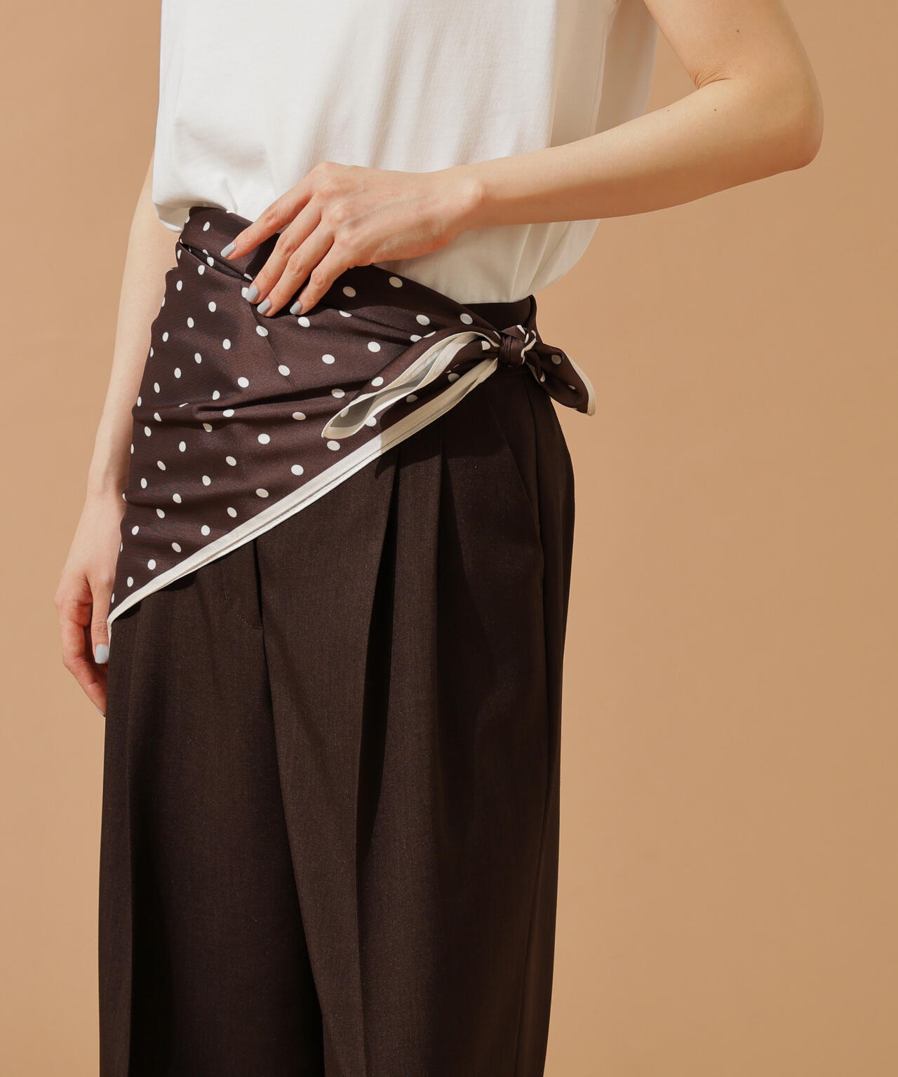 ポルカドットスカーフ