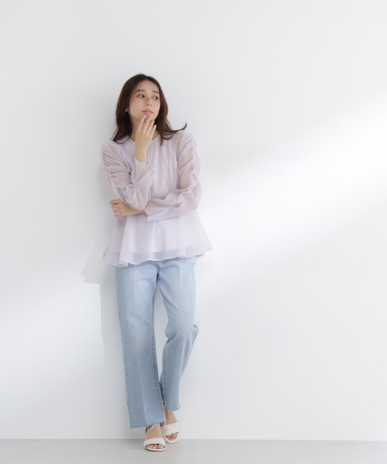 【一部店舗・mix.tokyo 限定カラー:ペールイエロー】シアーペプラムブラウス