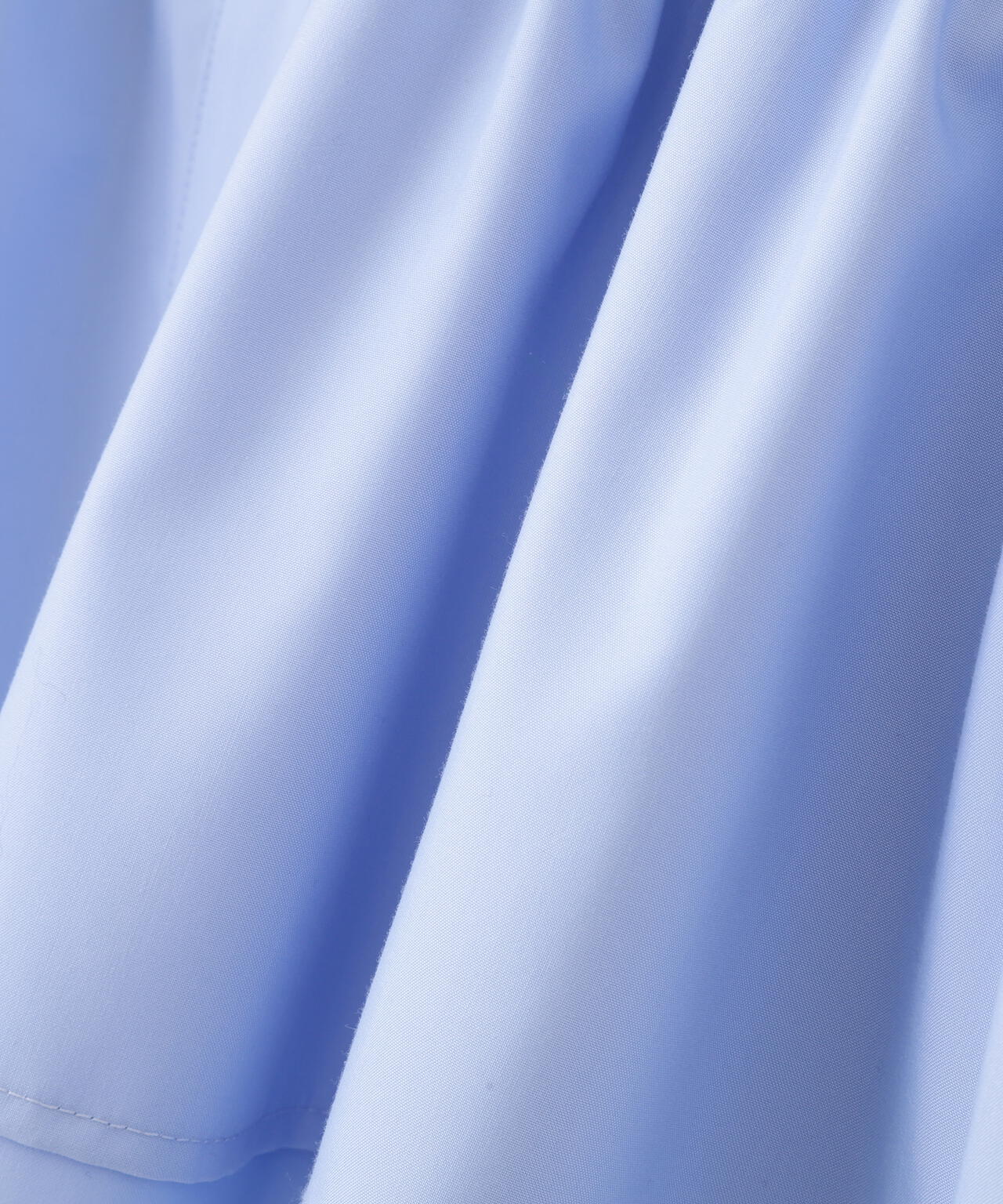 フリルカラーシャツ