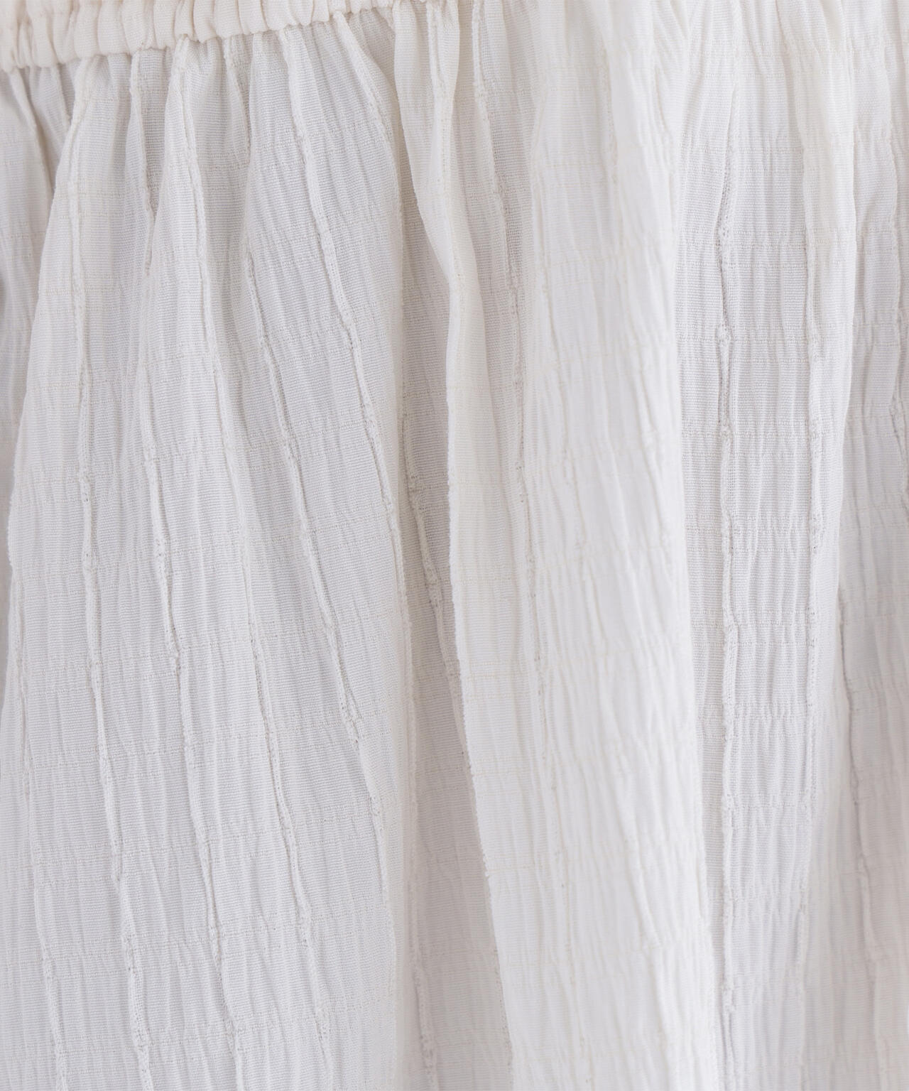 Vネックギャザーブラウス