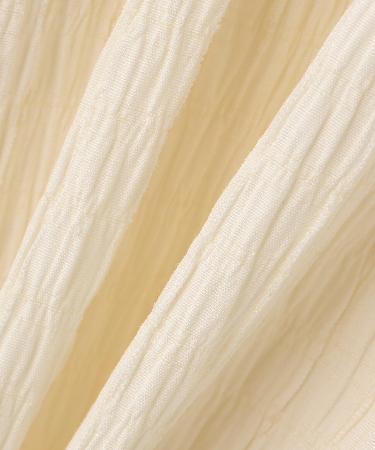 Vネックギャザーブラウス