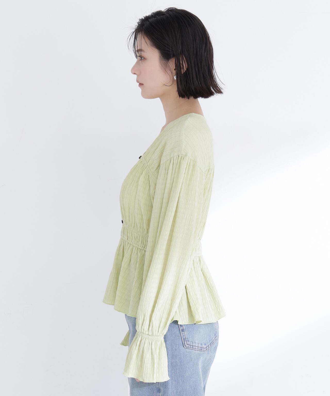 Vネックギャザーブラウス