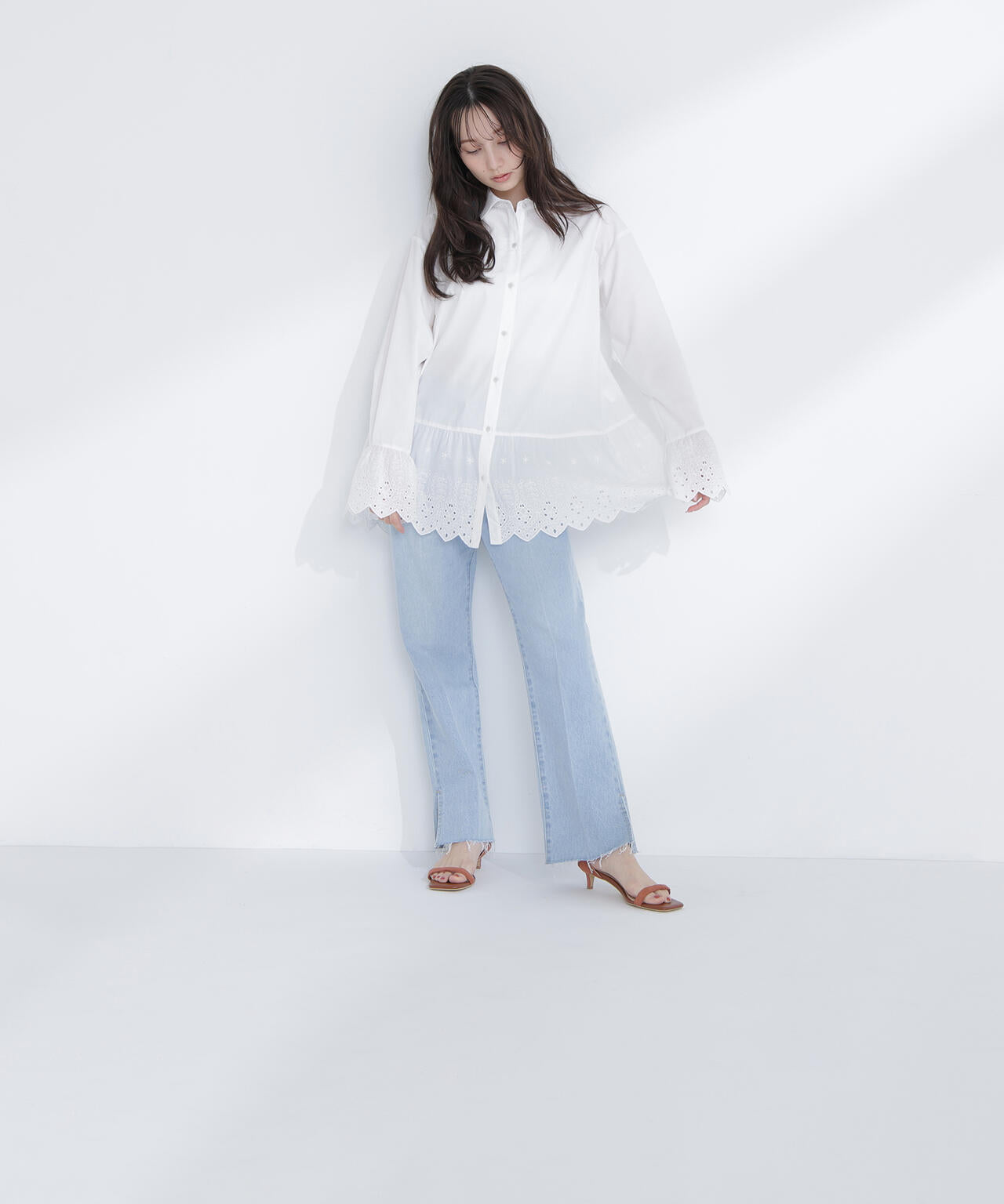 【Oggi5月号掲載】レース切替オーバーシャツ