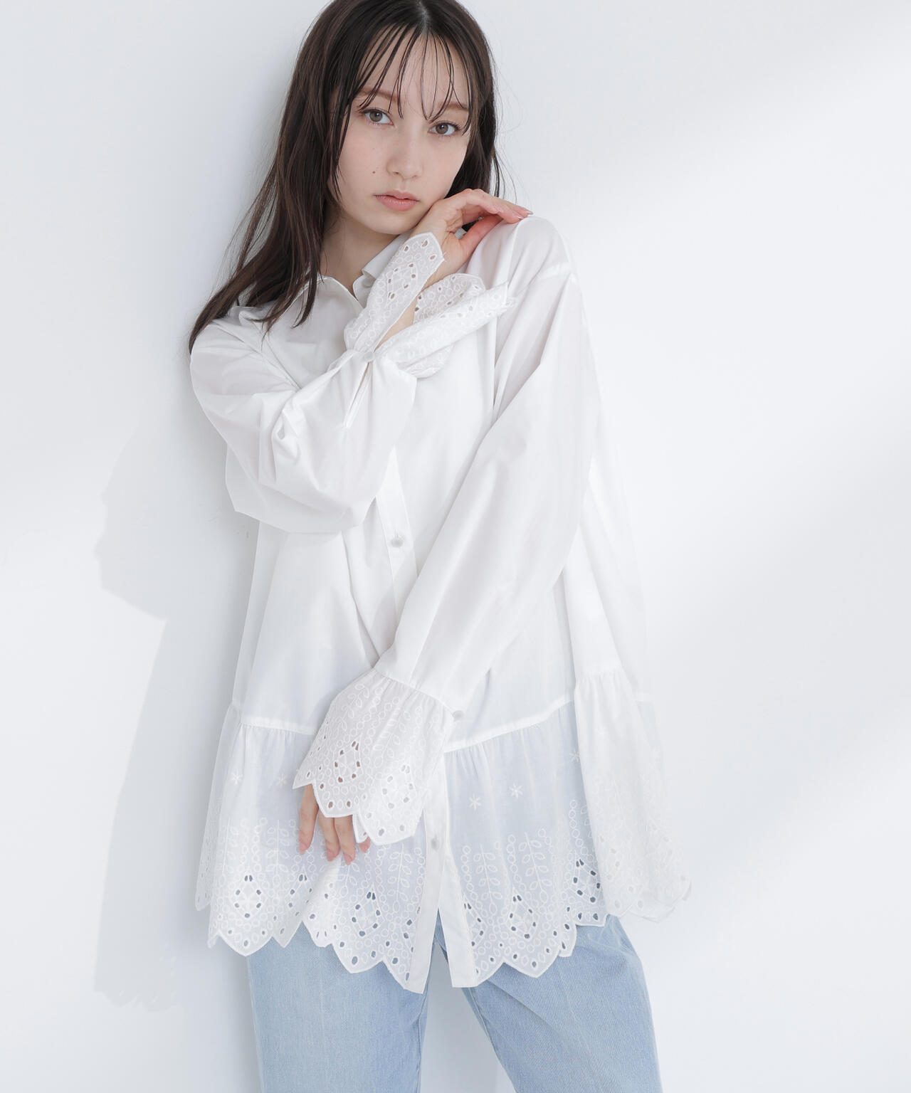 【Oggi5月号掲載】レース切替オーバーシャツ