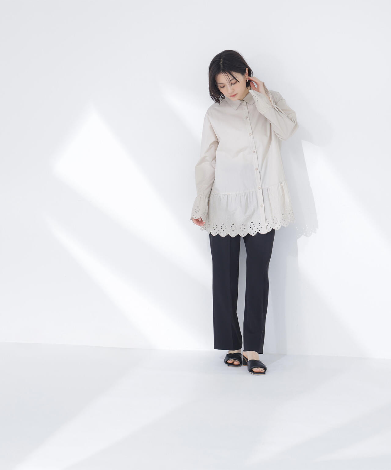 【Oggi5月号掲載】レース切替オーバーシャツ