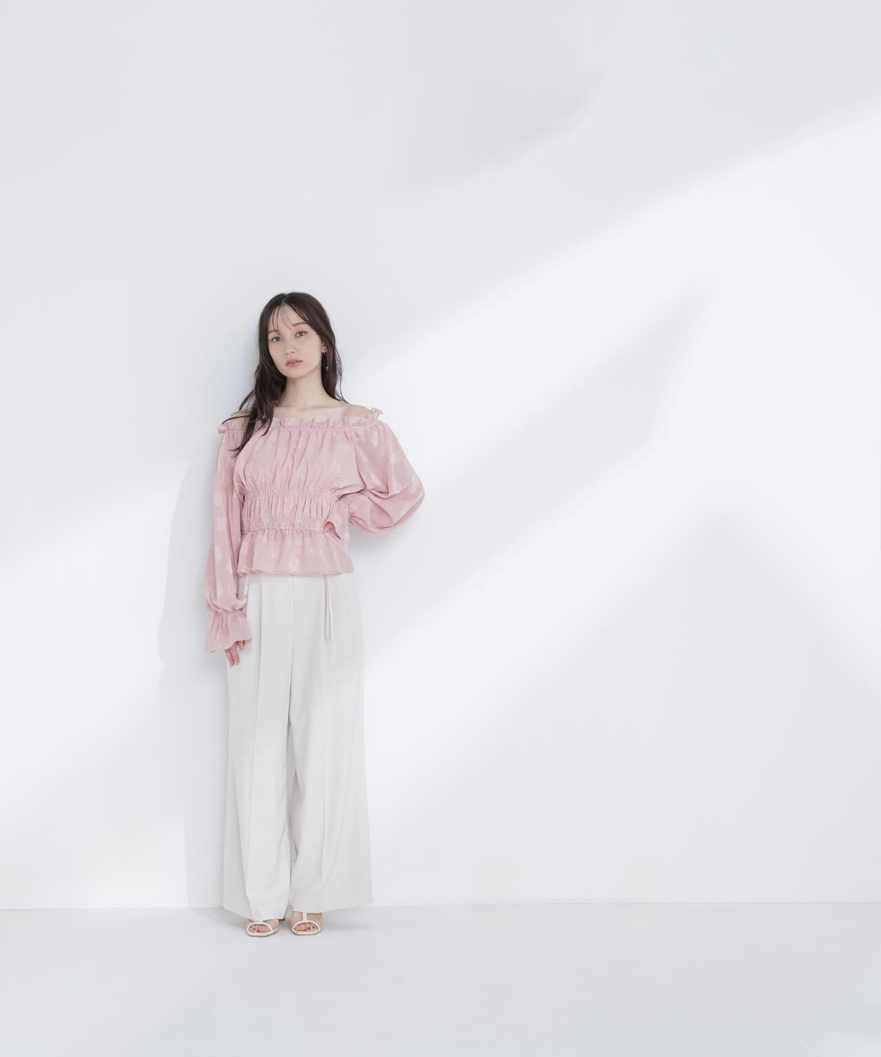 フラワージャガードブラウス