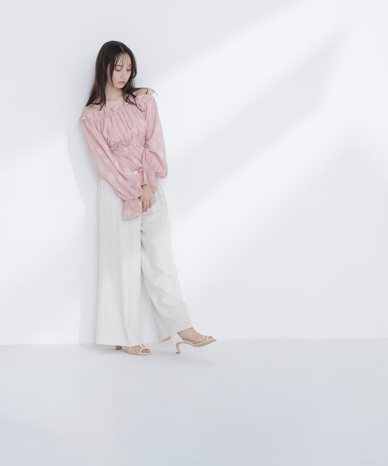 フラワージャガードブラウス