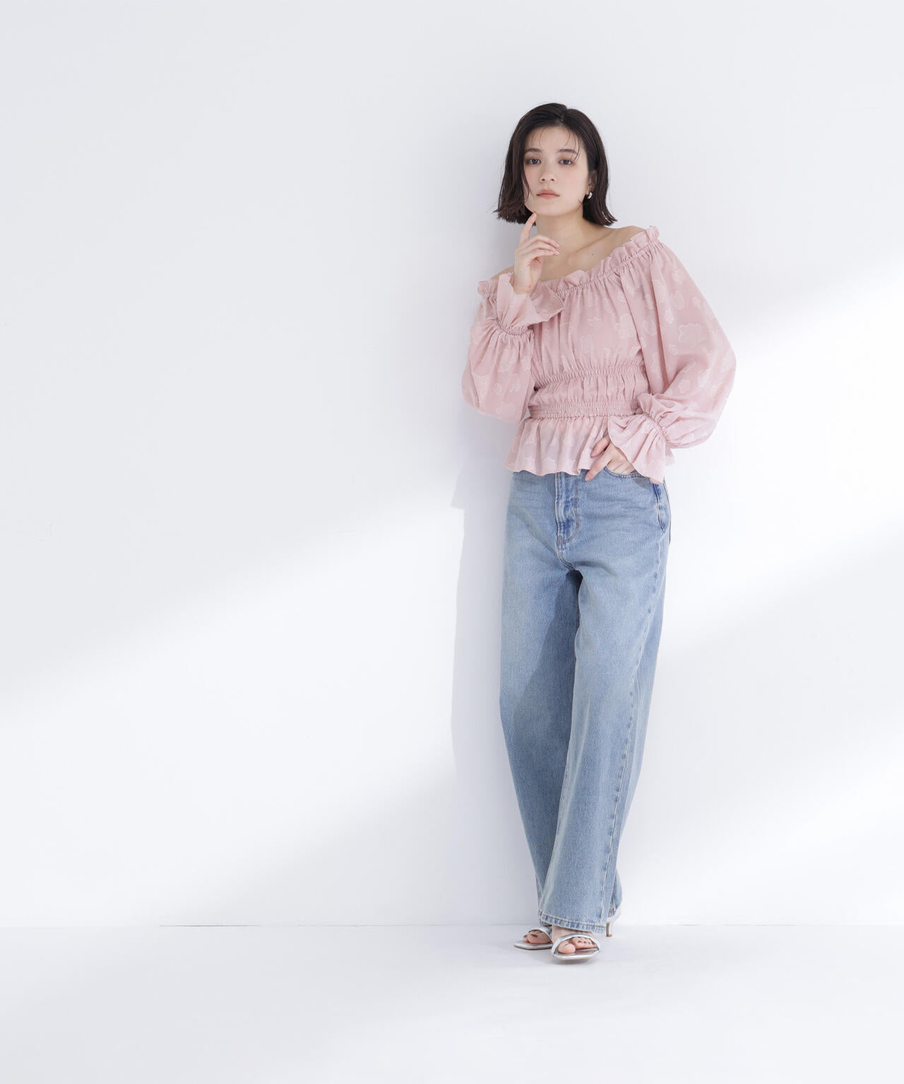 フラワージャガードブラウス