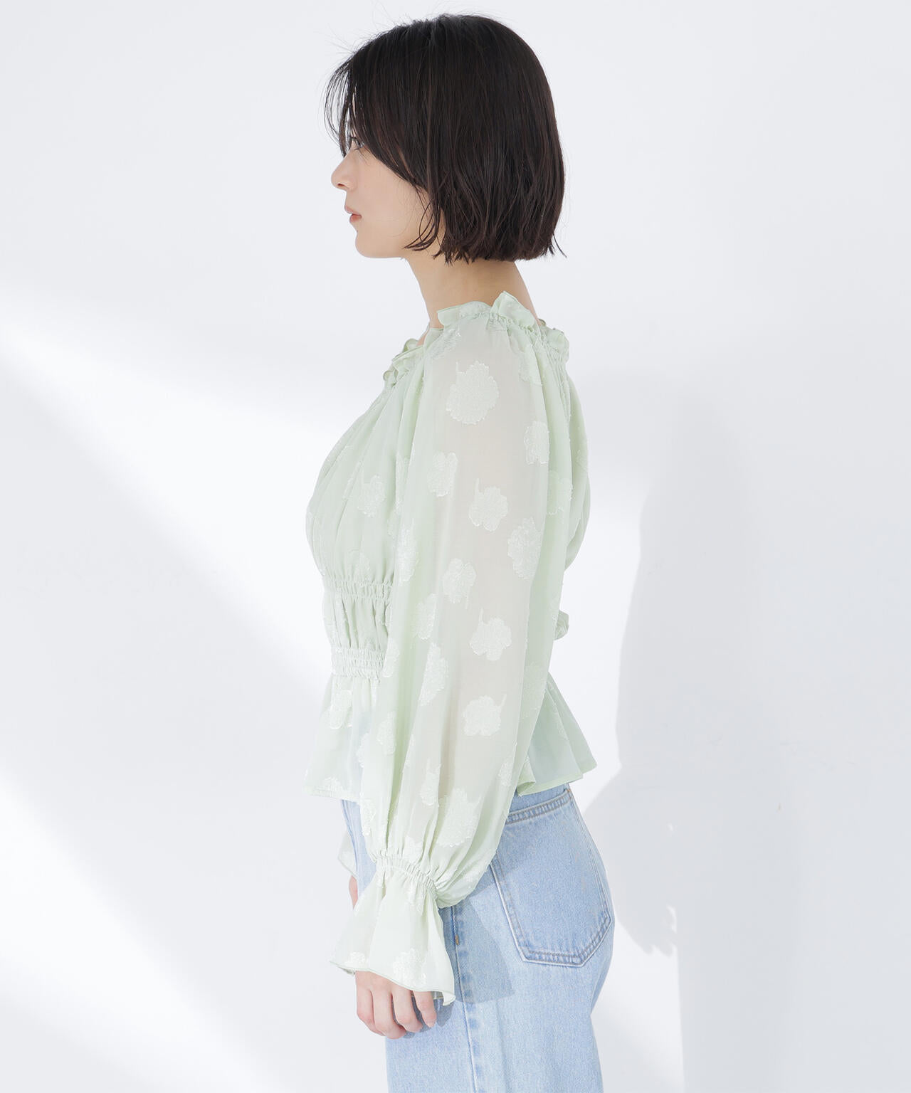 フラワージャガードブラウス