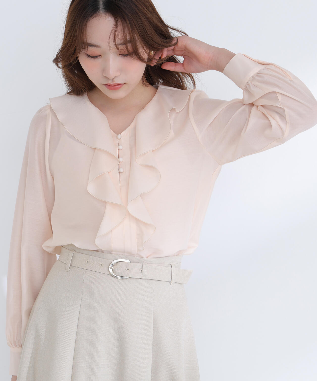フロントフリルブラウス