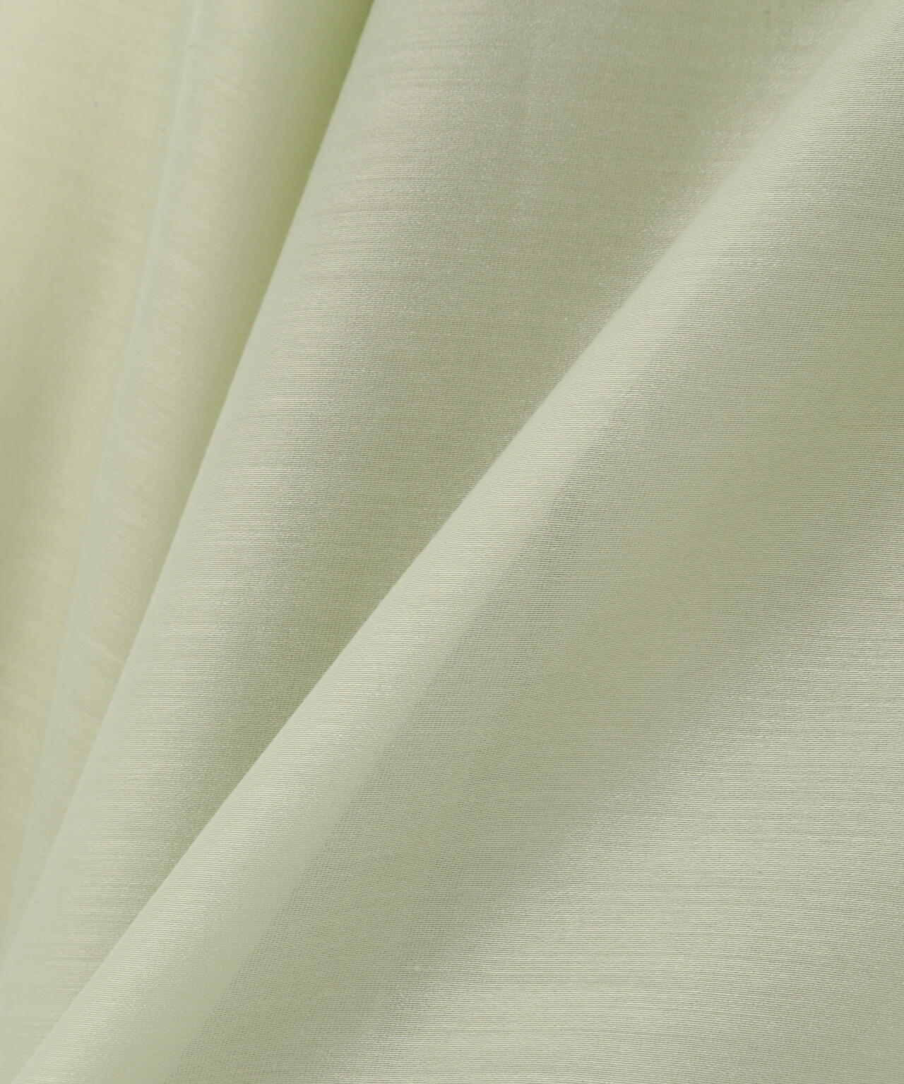 フロントフリルブラウス