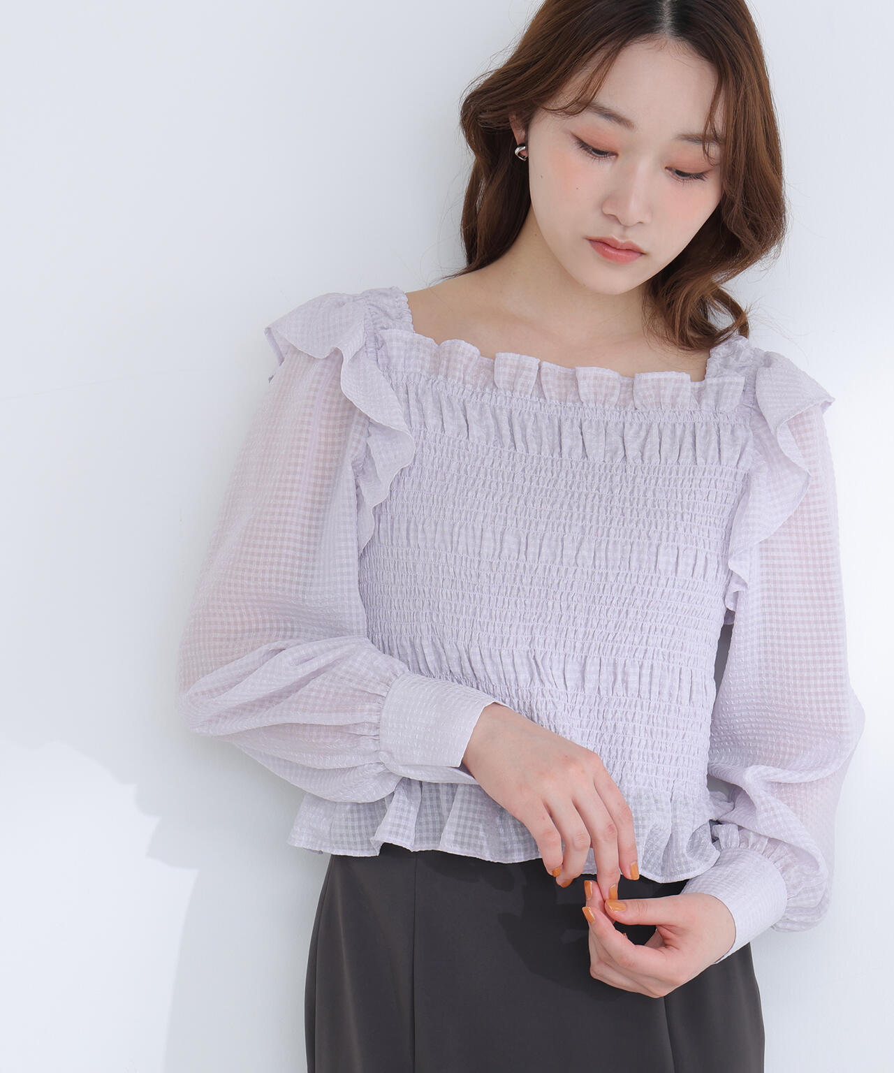 【一部店舗・mix.tokyo 限定カラー:イエロー】シアーチェックシャーリングブラウス