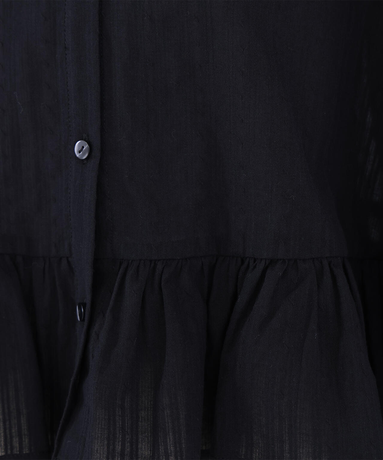 レースカフスブラウス