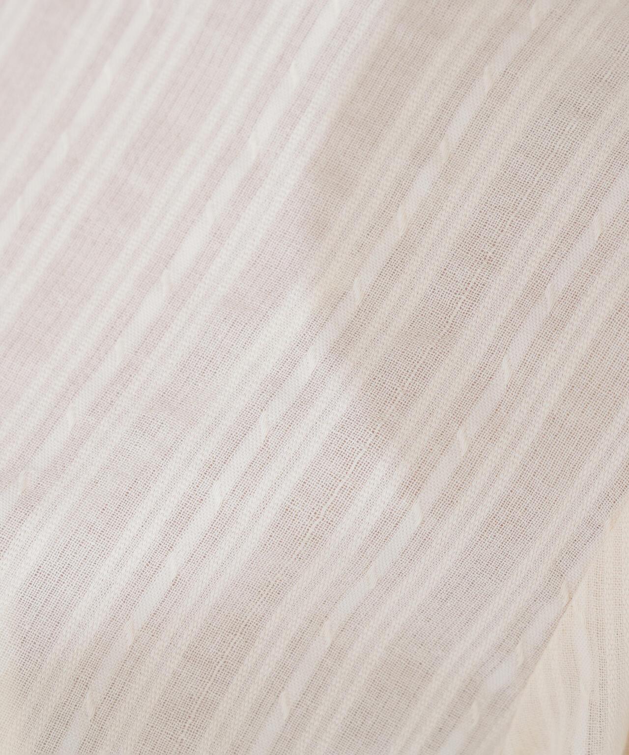 レースカフスブラウス