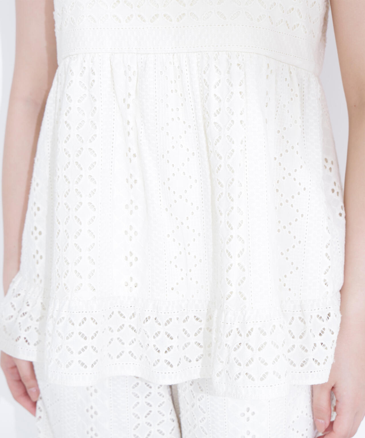 163cm 着用サイズ:FR