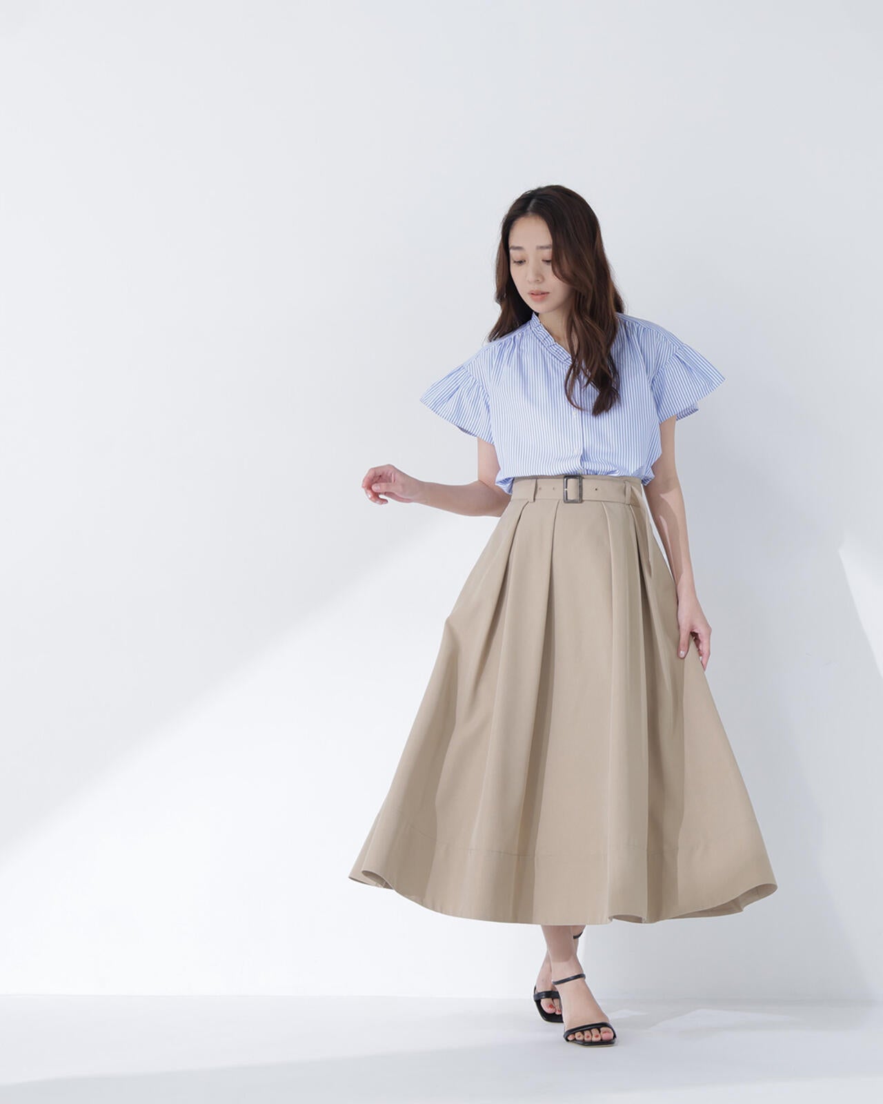 165.5cm 着用サイズ:FR