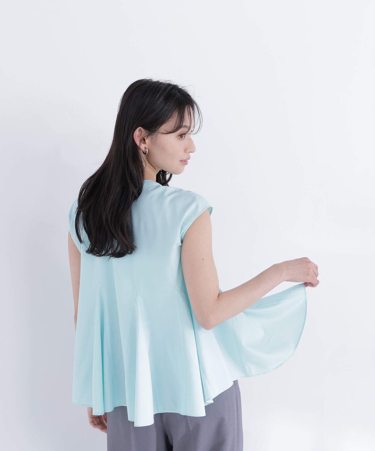 164cm 着用サイズ:FR