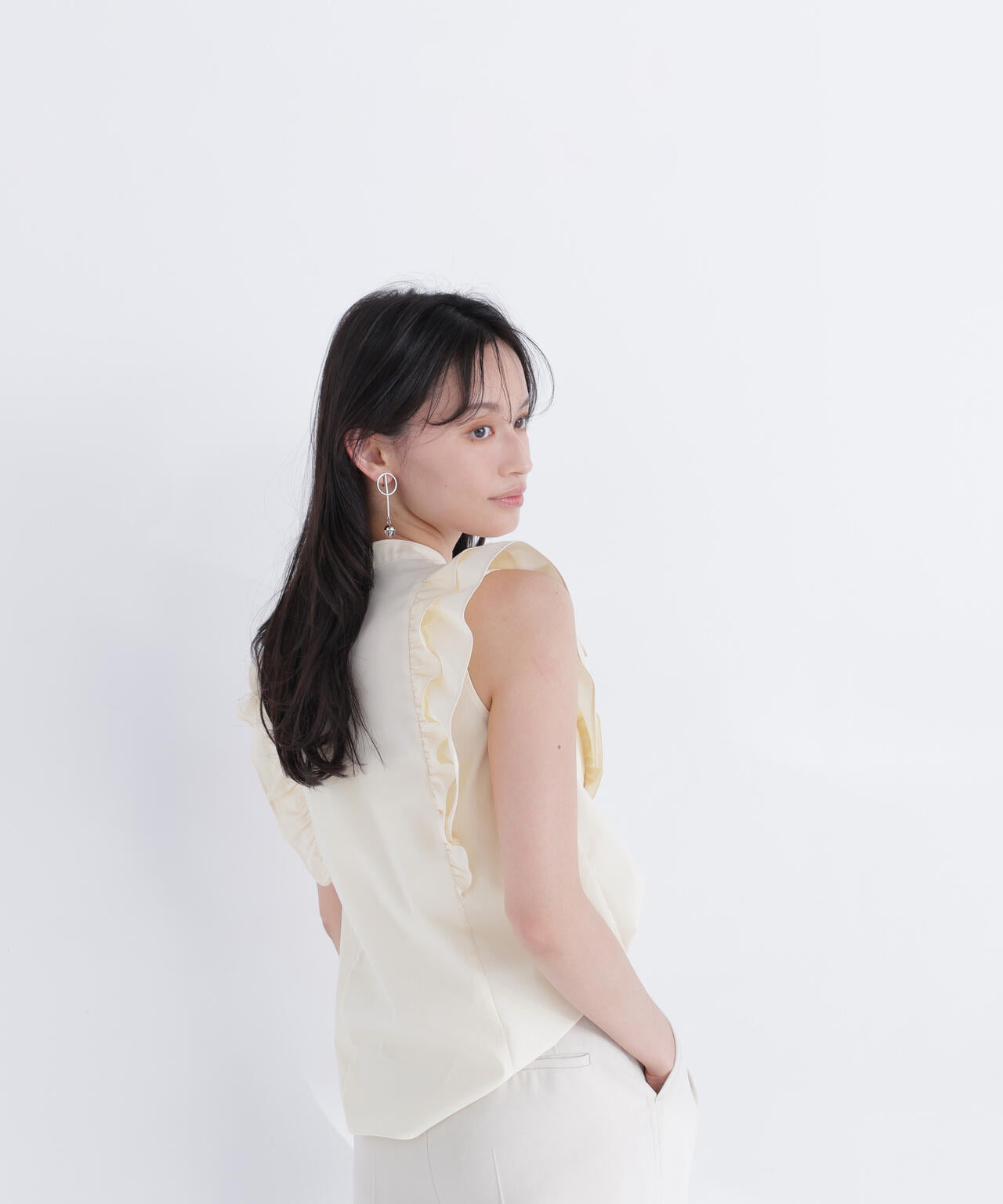 165cm 着用サイズ:FR
