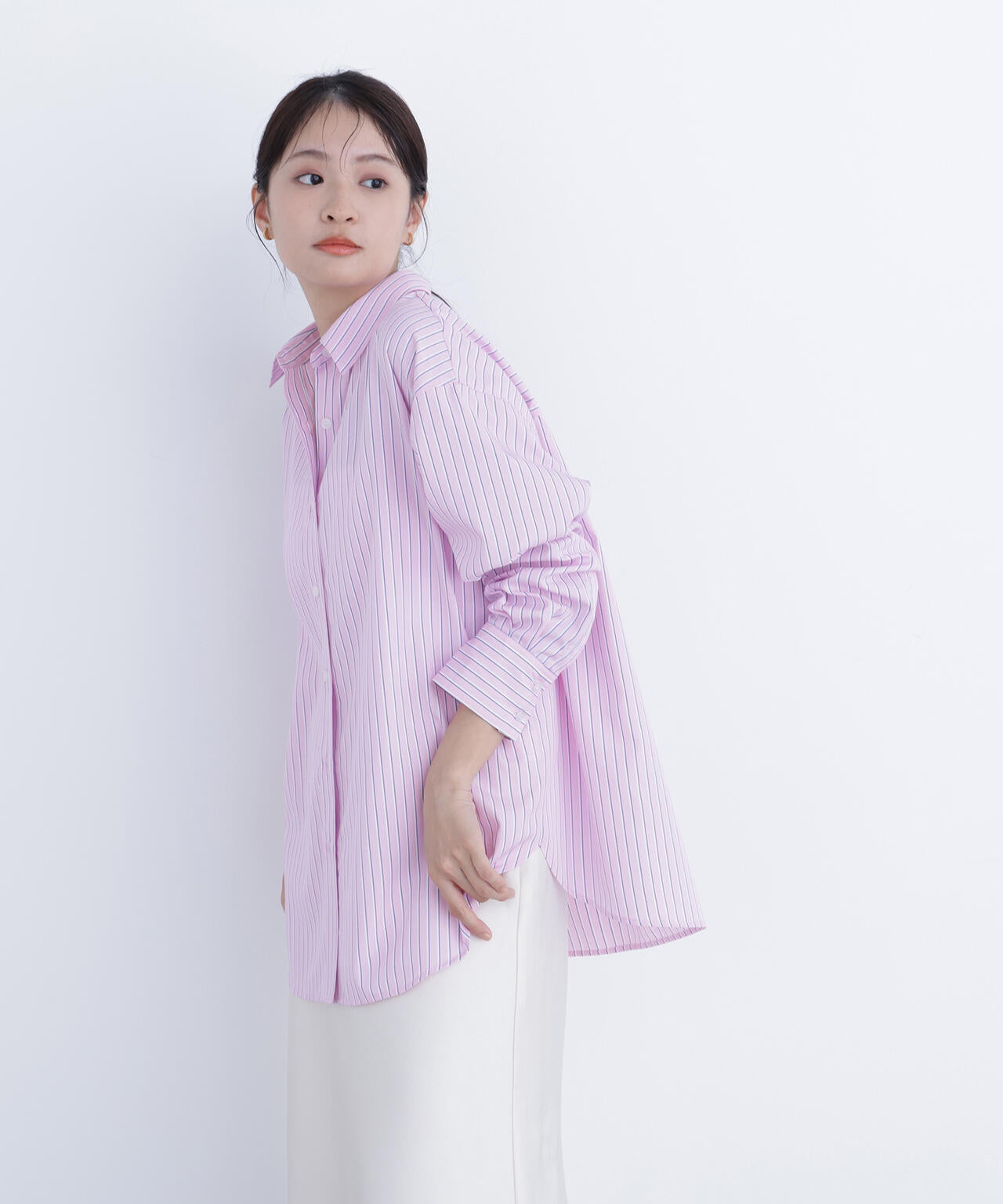 ベーシックシャツ