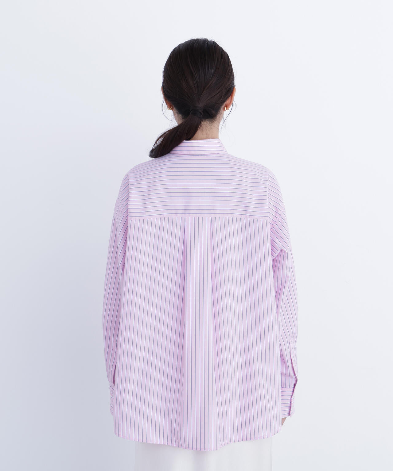 ベーシックシャツ