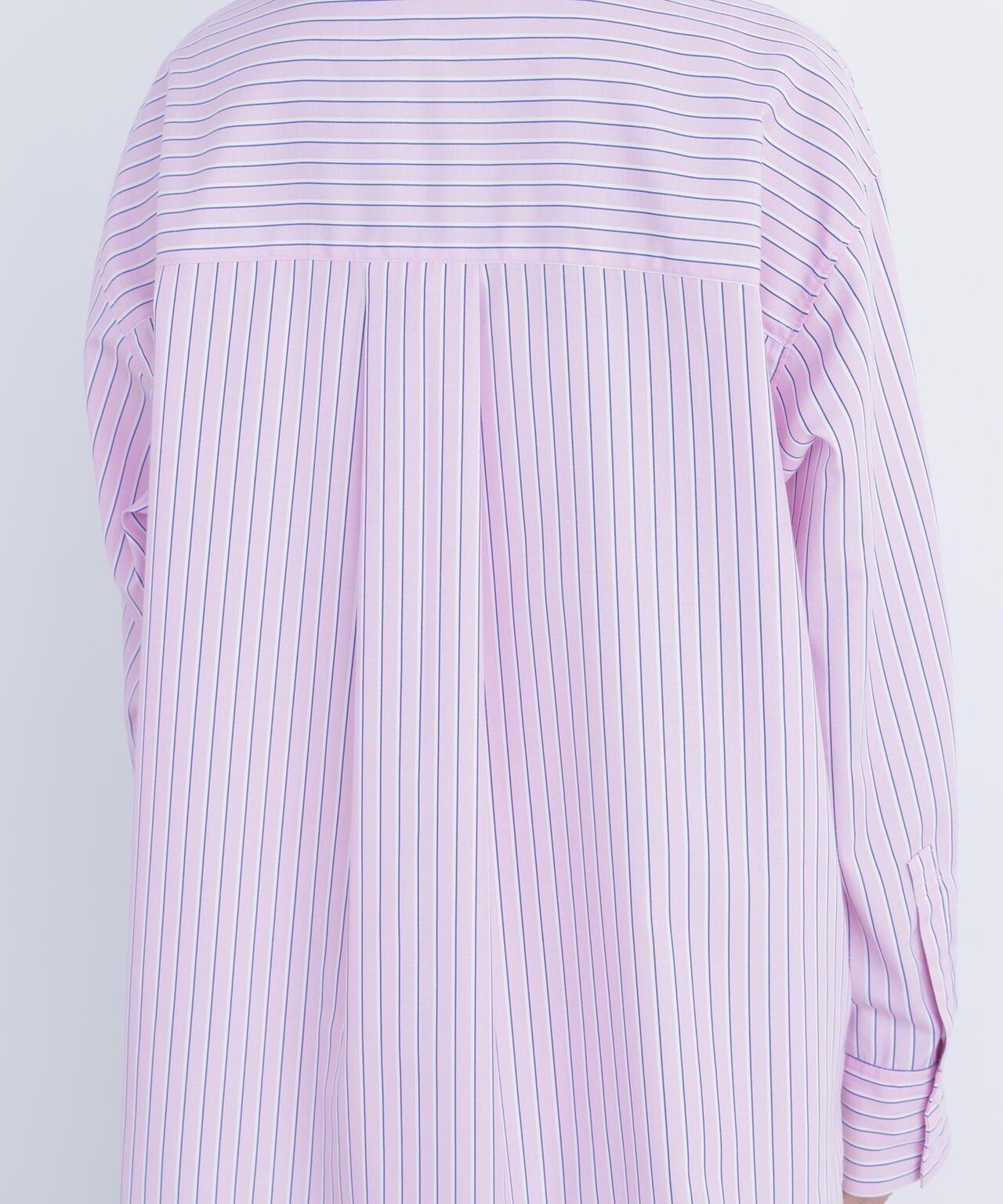 ベーシックシャツ