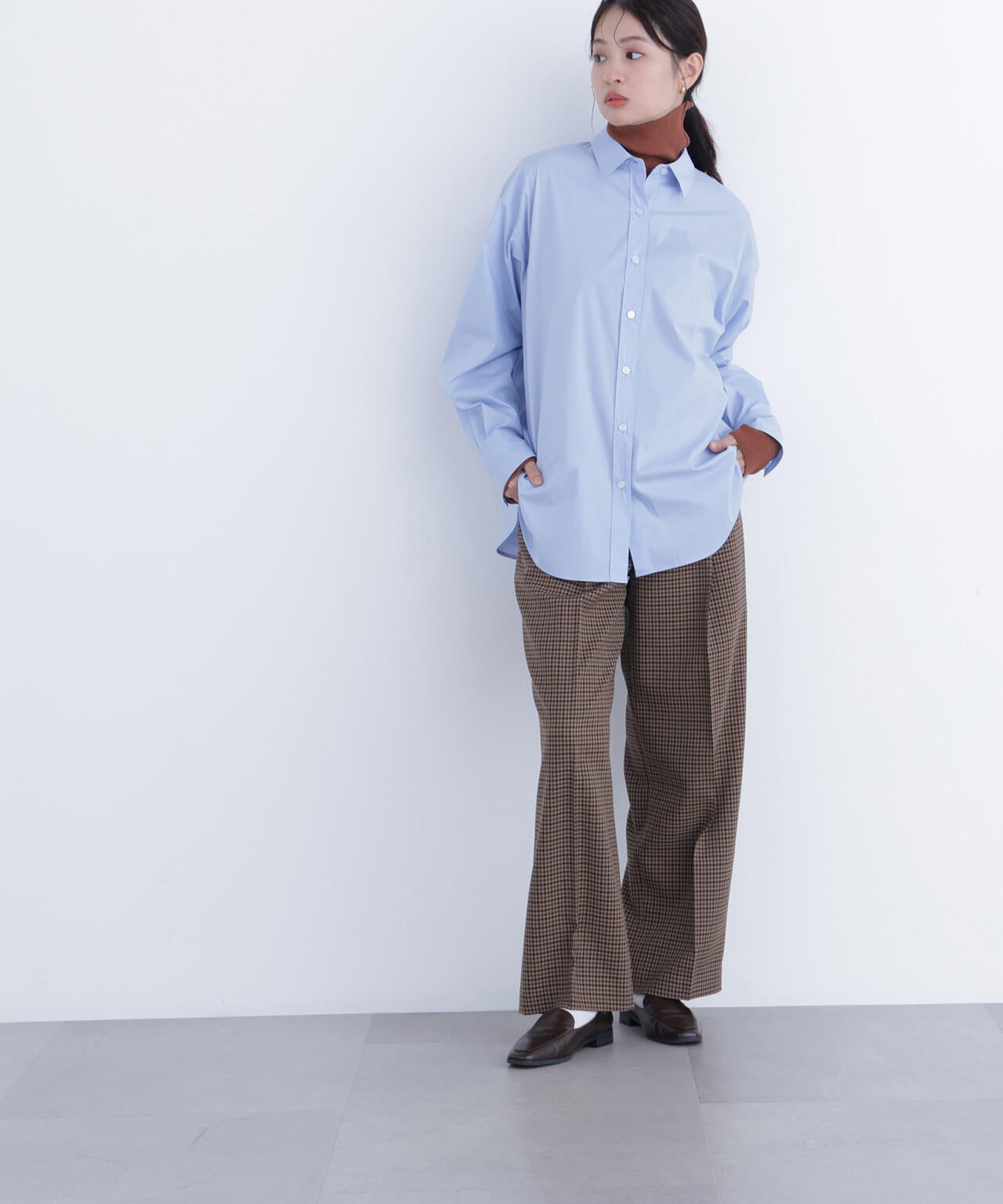 ベーシックシャツ