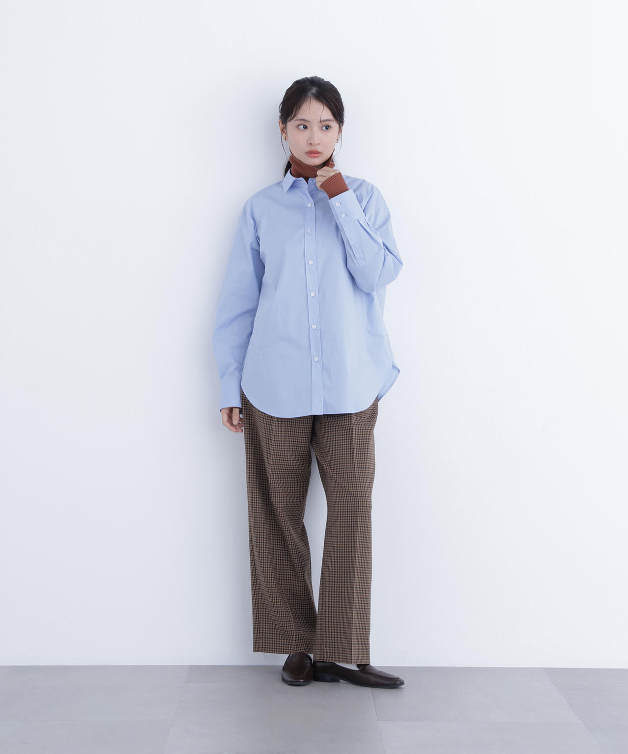 ベーシックシャツ