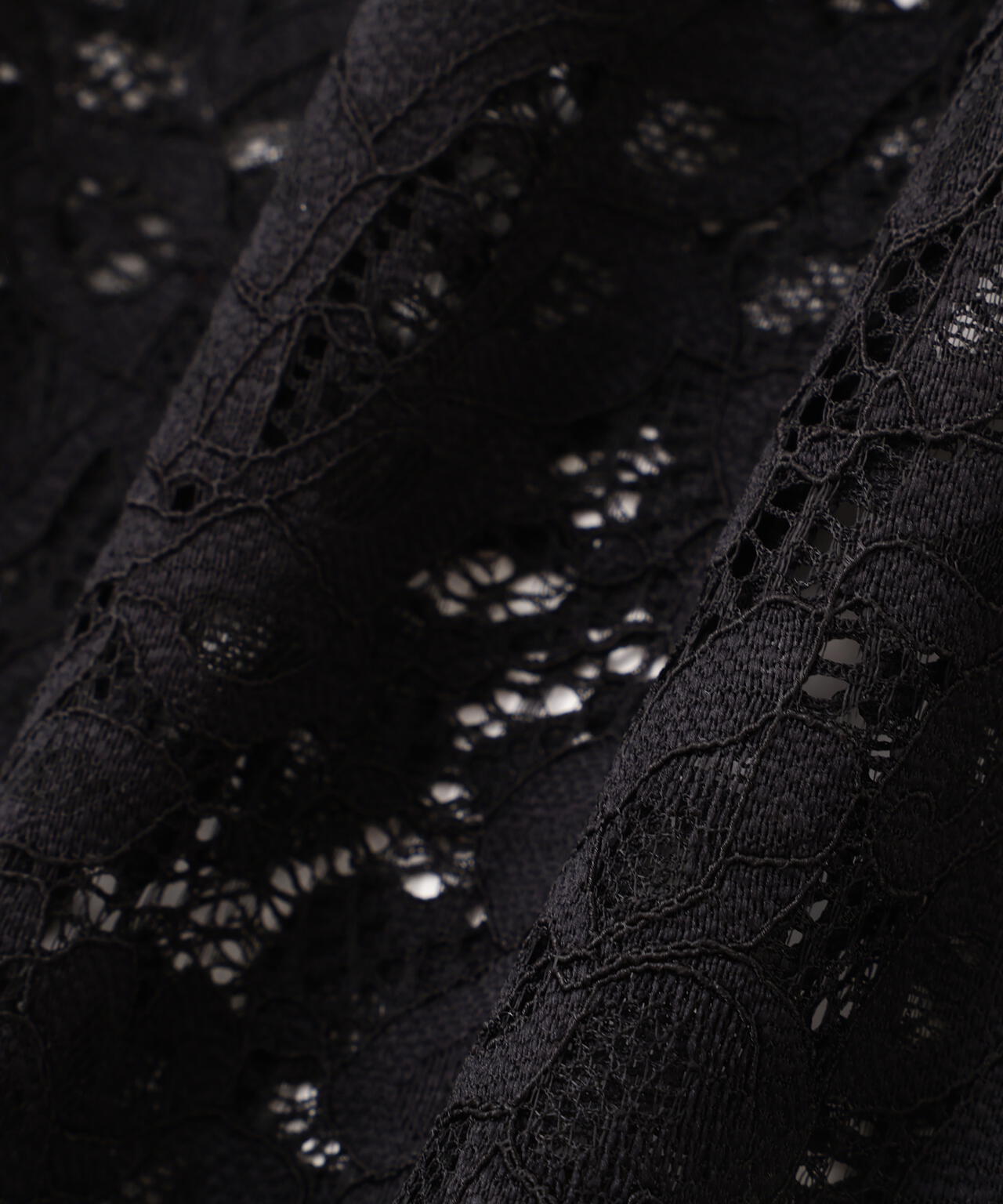 レースボウタイブラウス