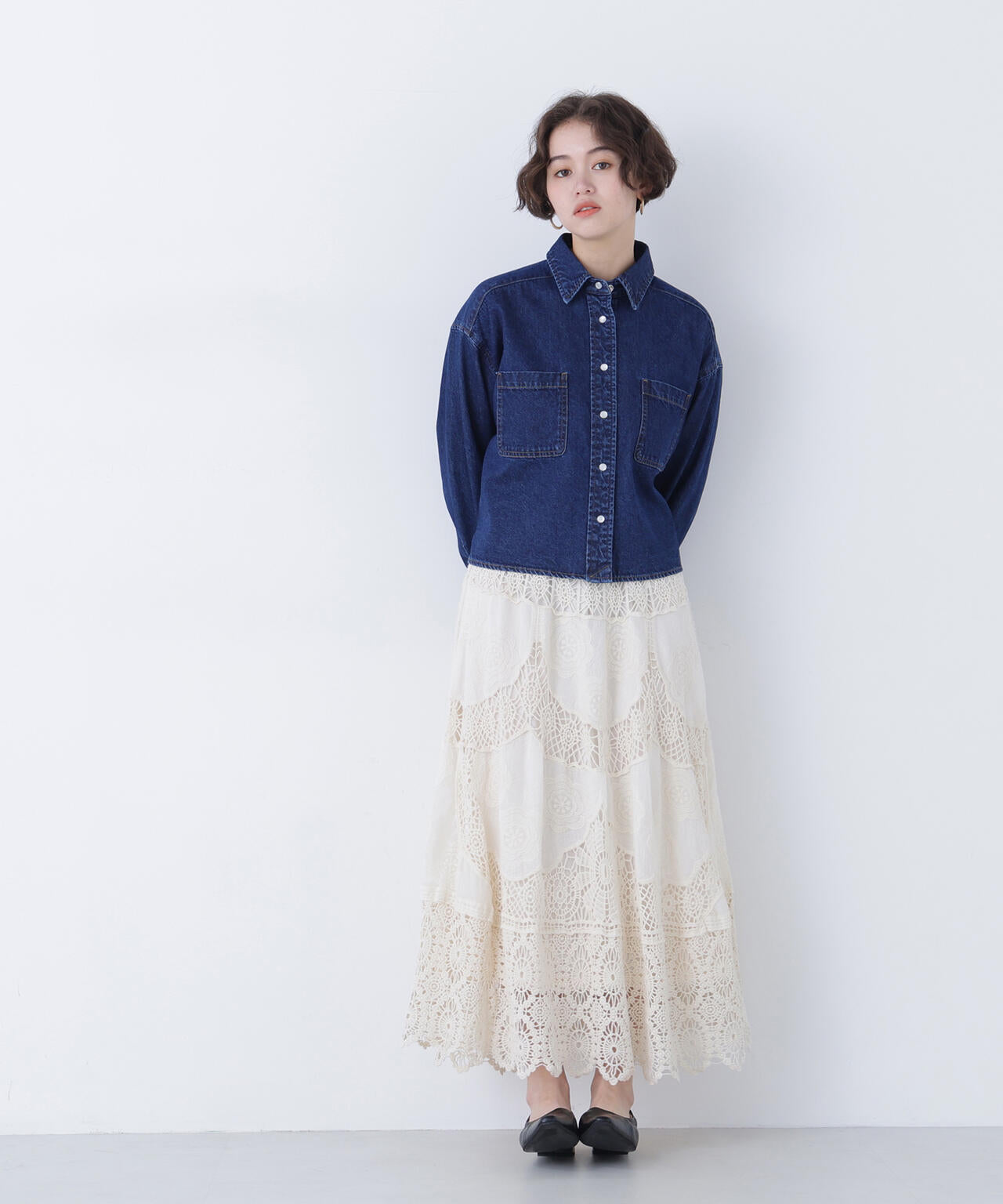 クロップドデニムシャツ