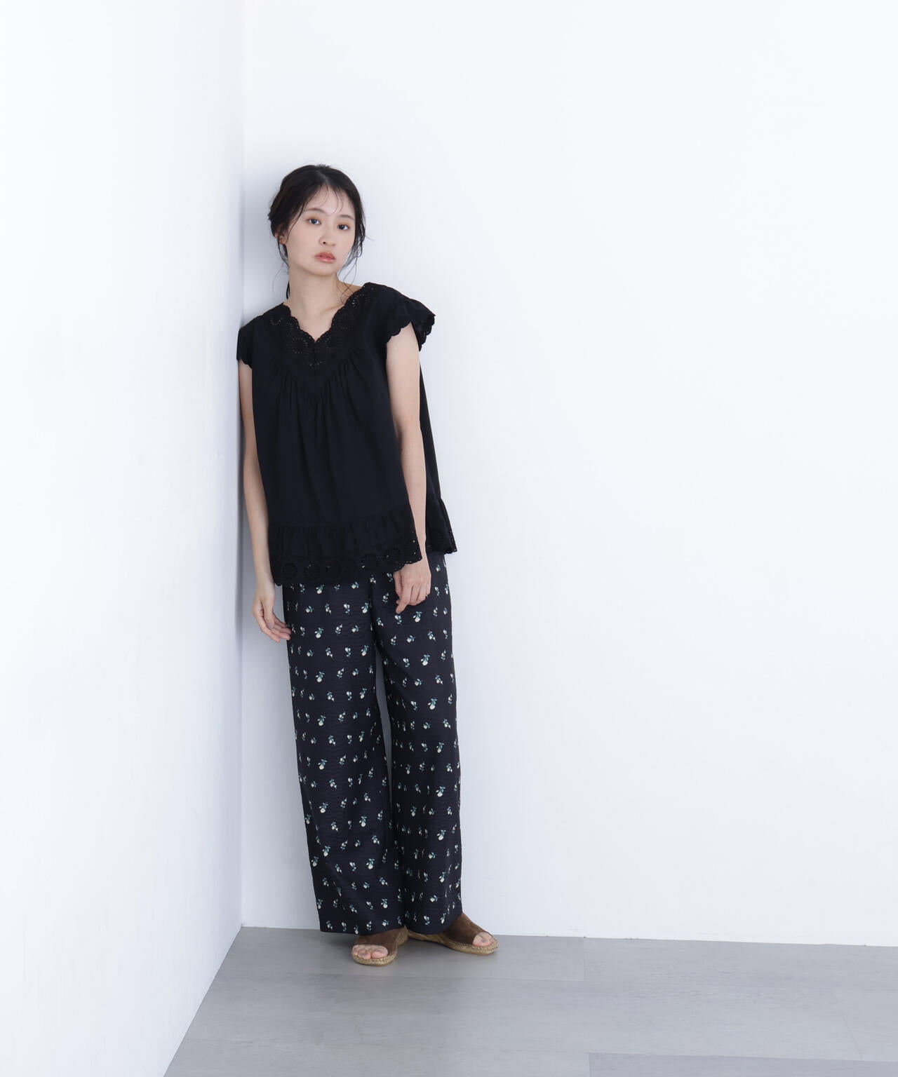 165cm 着用サイズ:FR