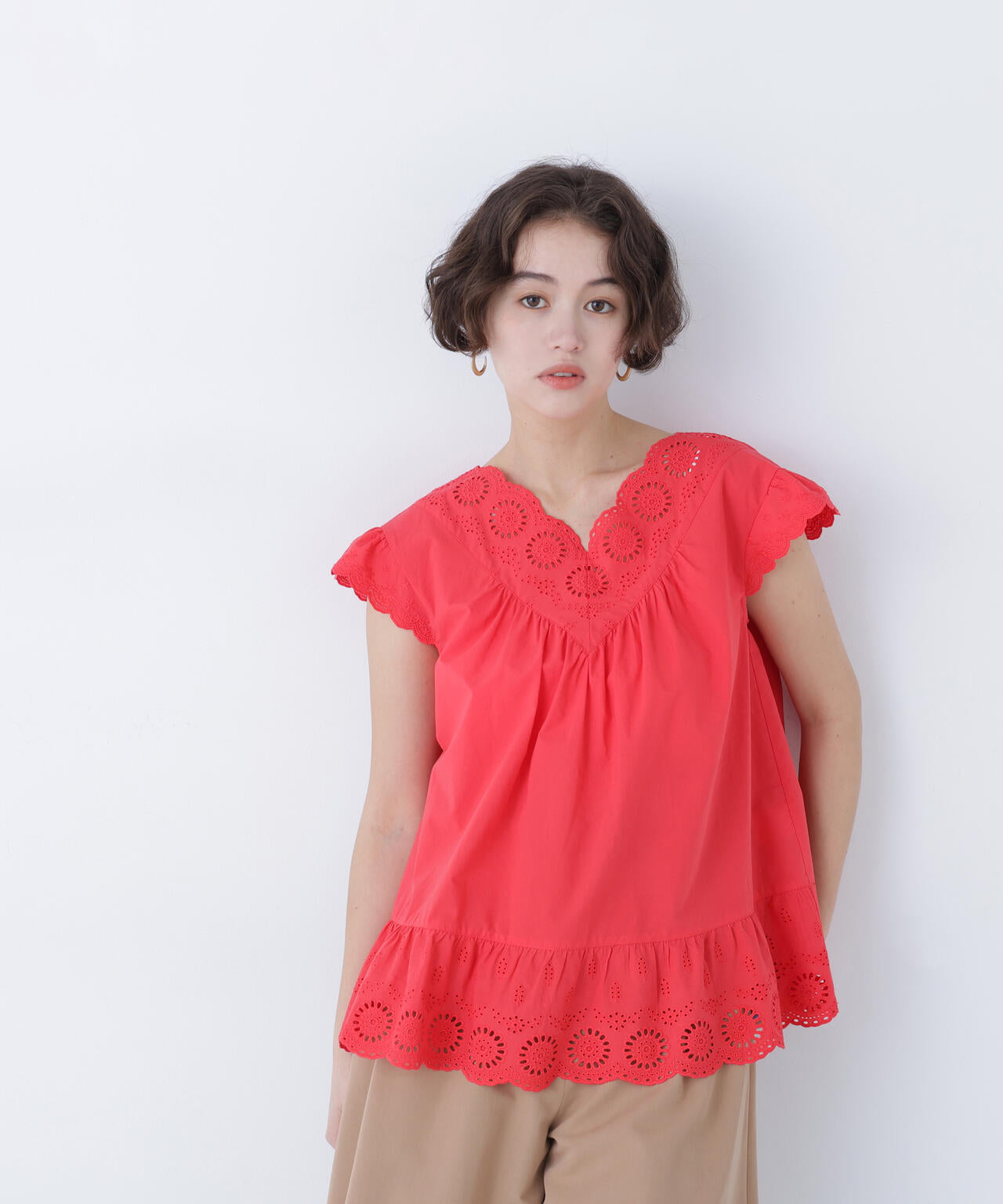 【N】コットン刺繍ブラウス