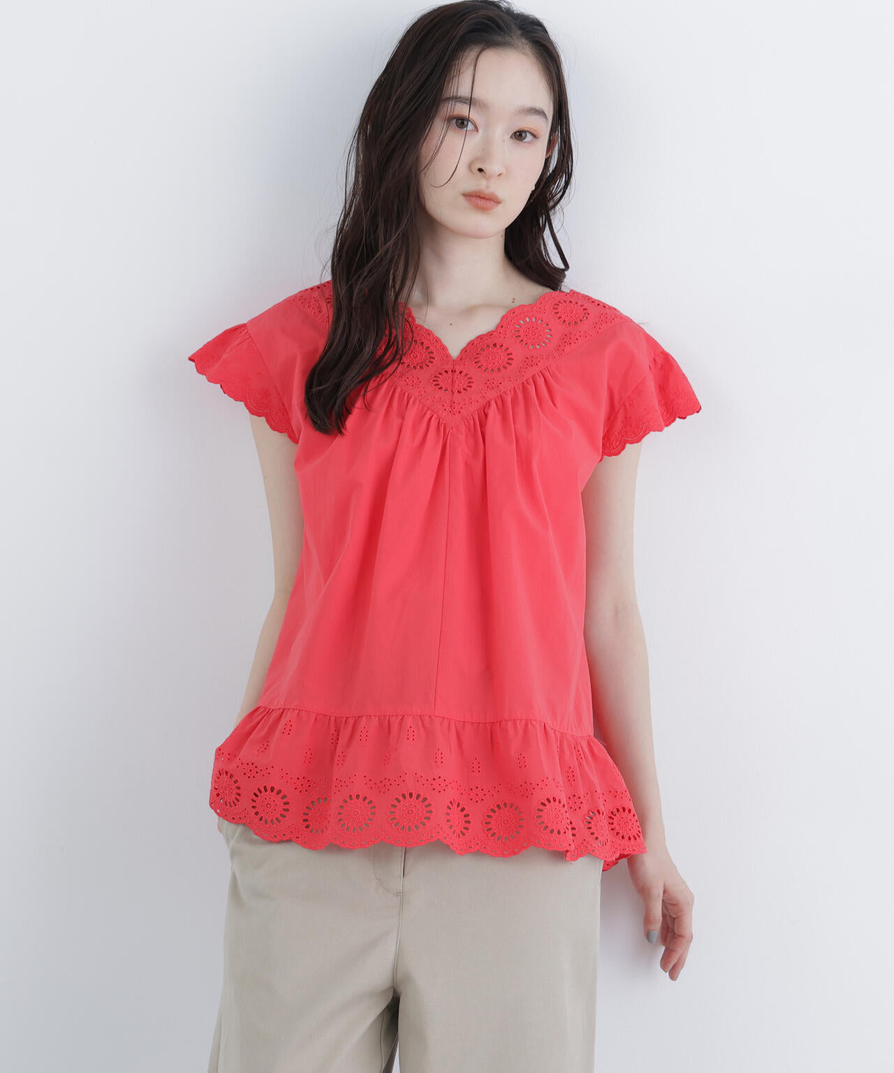 コットン刺繍ブラウス