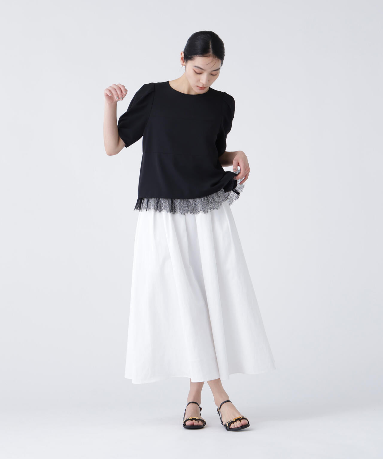 168cm B81cm W60cm H89cm 着用サイズ:FR