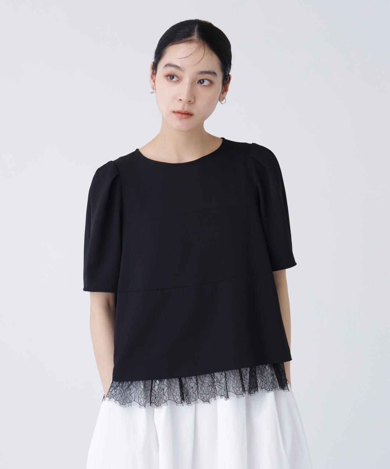 168cm B81cm W60cm H89cm 着用サイズ:FR