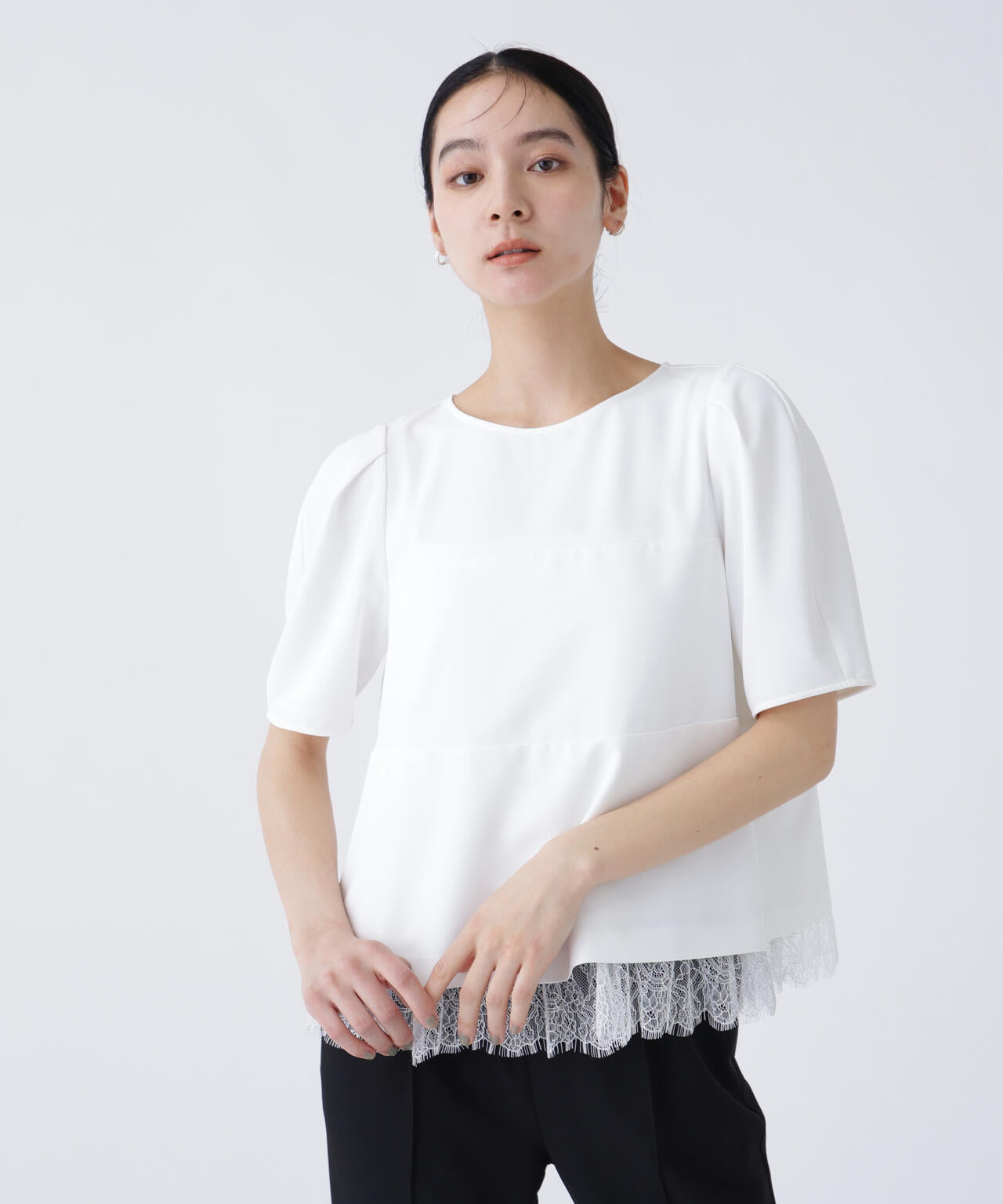 168cm B81cm W60cm H89cm 着用サイズ:FR