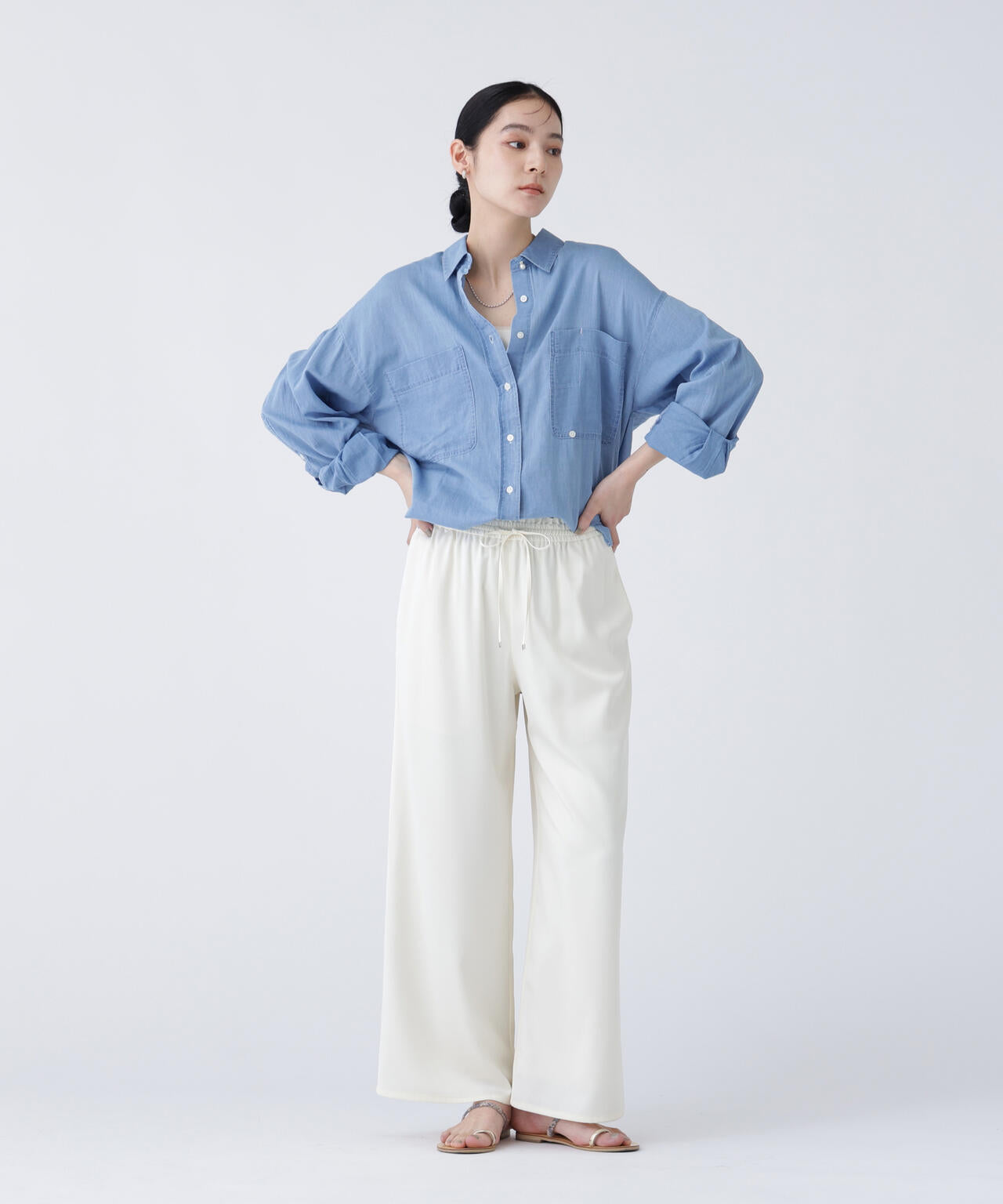 168cm B81cm W60cm H89cm 着用サイズ:FR