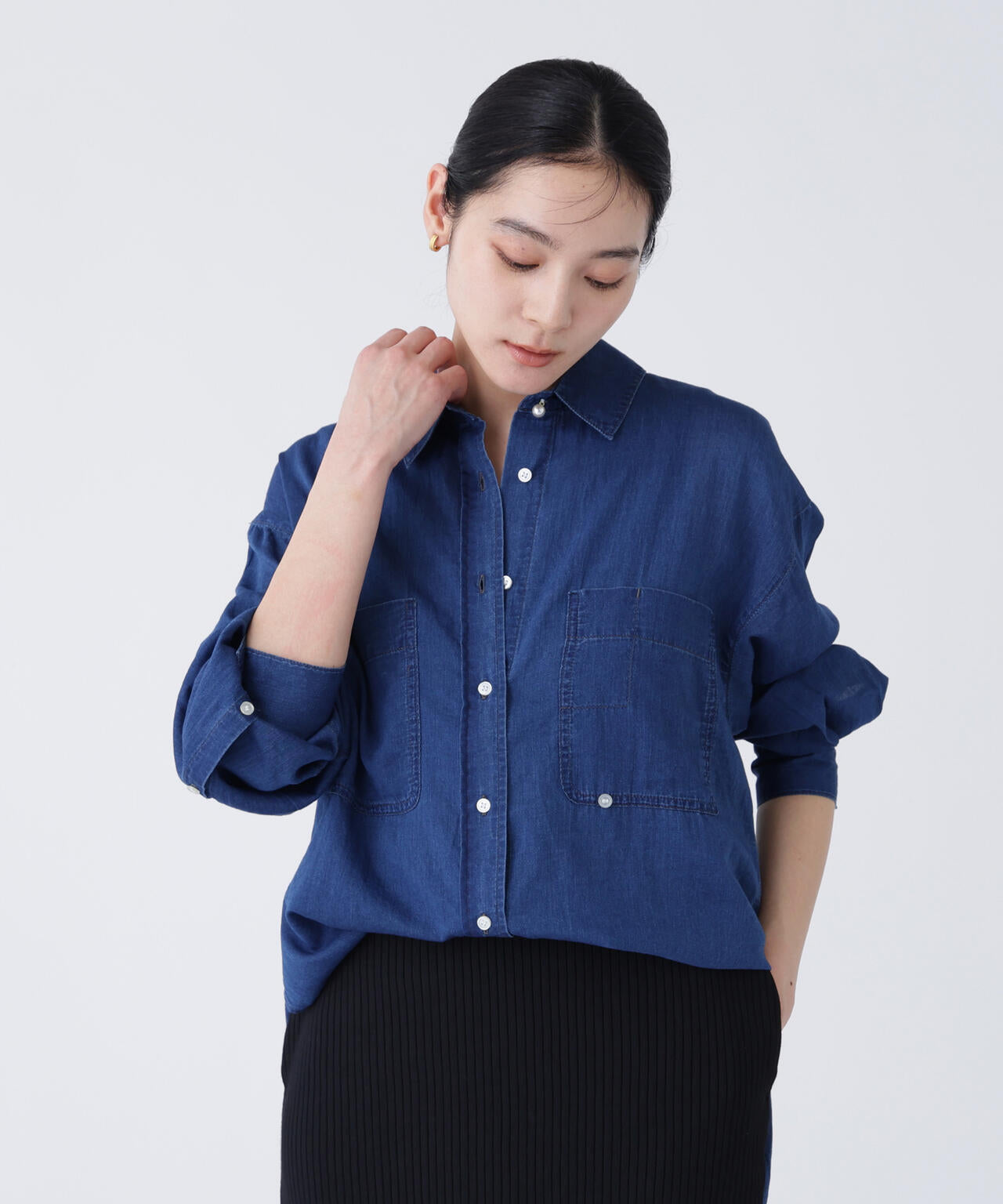168cm B81cm W60cm H89cm 着用サイズ:FR