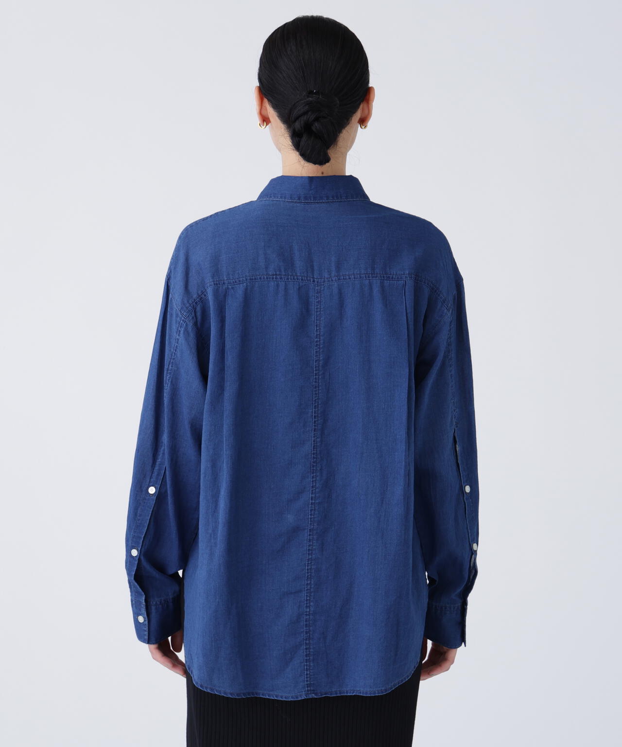 168cm B81cm W60cm H89cm 着用サイズ:FR