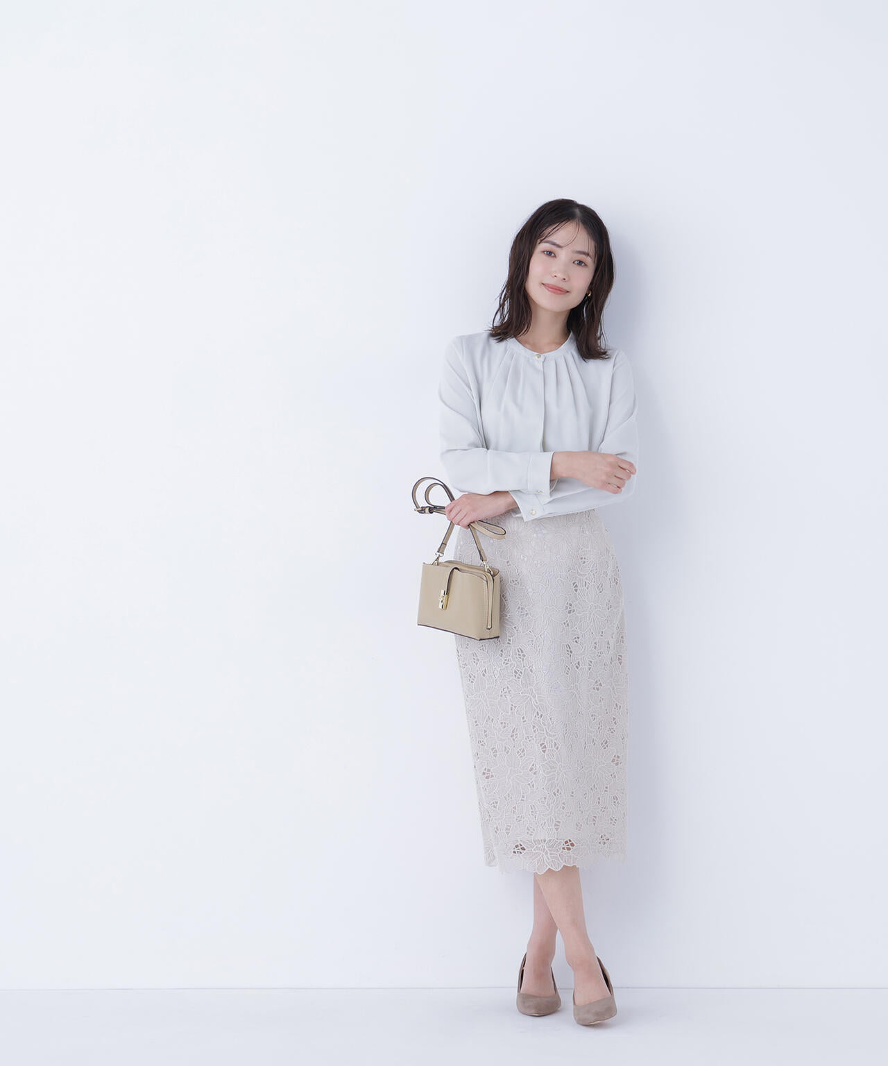 フラワーレースタイトスカート