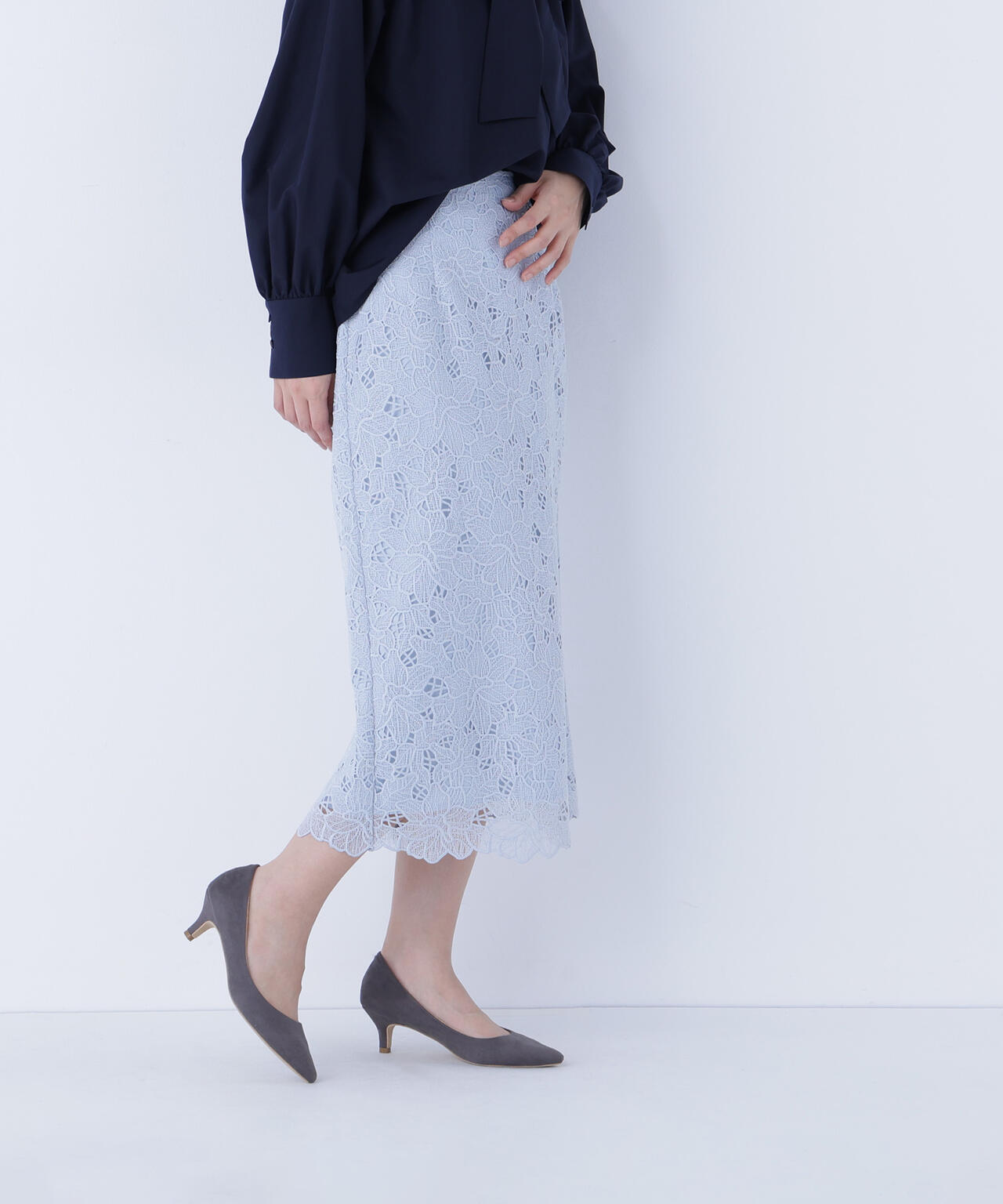フラワーレースタイトスカート